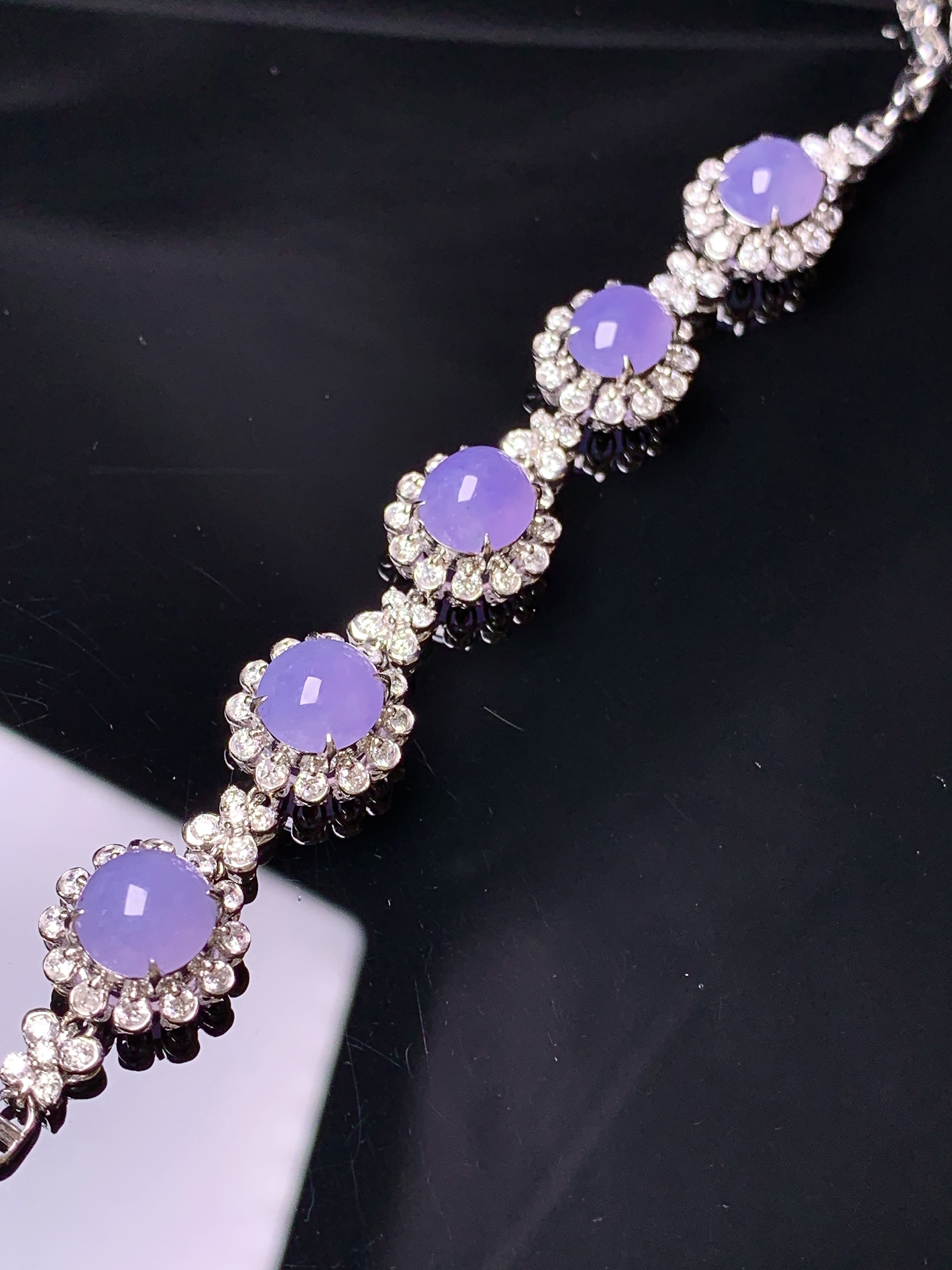 18k金钻镶嵌紫罗兰蛋面手链 玉质细腻 色泽艳丽清新 水润亮眼 整体尺寸180*10.5*8.3L3