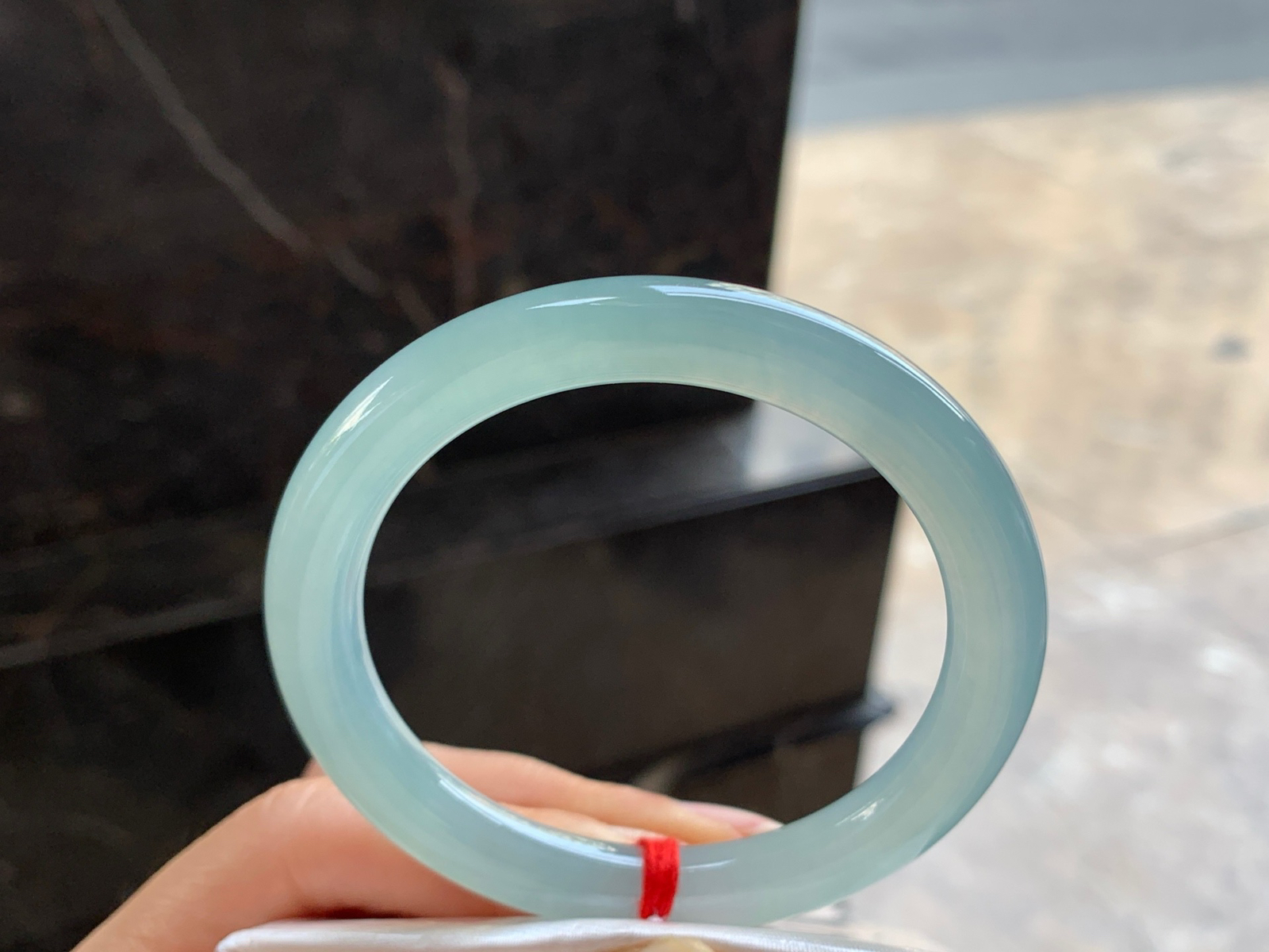 54.5-8.2

冰蓝细条^_^冰透