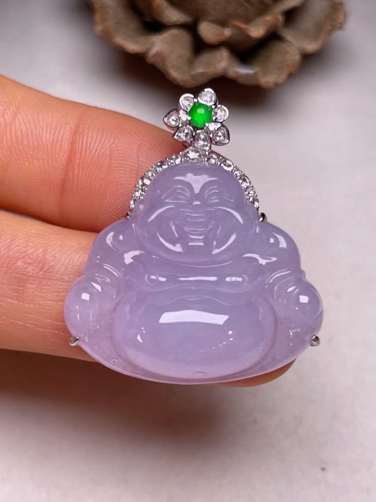 冰种淡紫罗兰佛公吊坠、真金真钻镶嵌，种水好，玉质细腻 .裸石尺寸 27.6*23.8