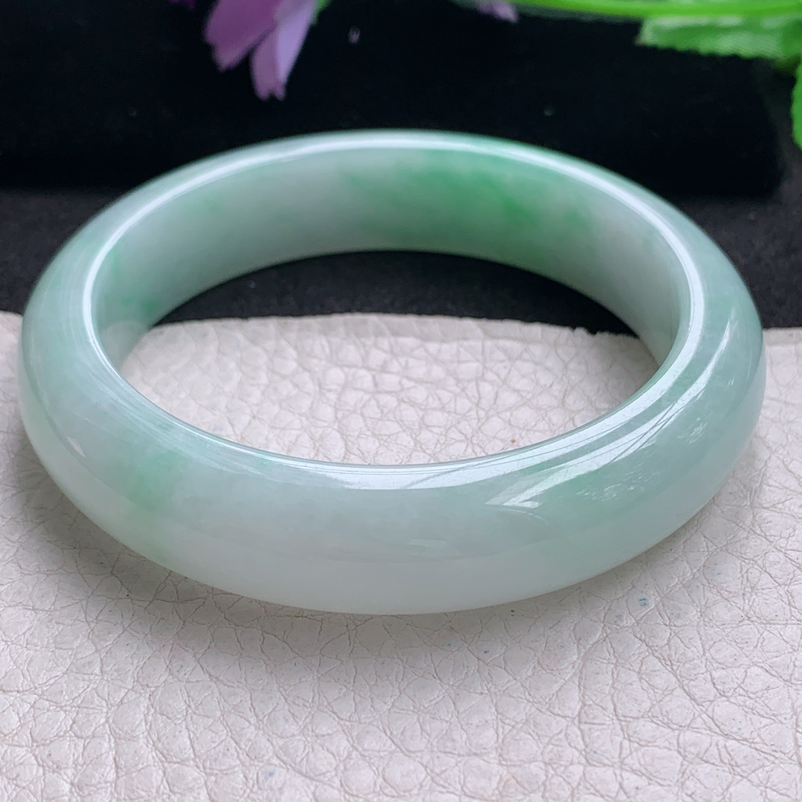 js清新款55.5*13.6*8.7平安镯 缅甸翡翠a货玉手镯精美胶感飘绿正圈玉手环