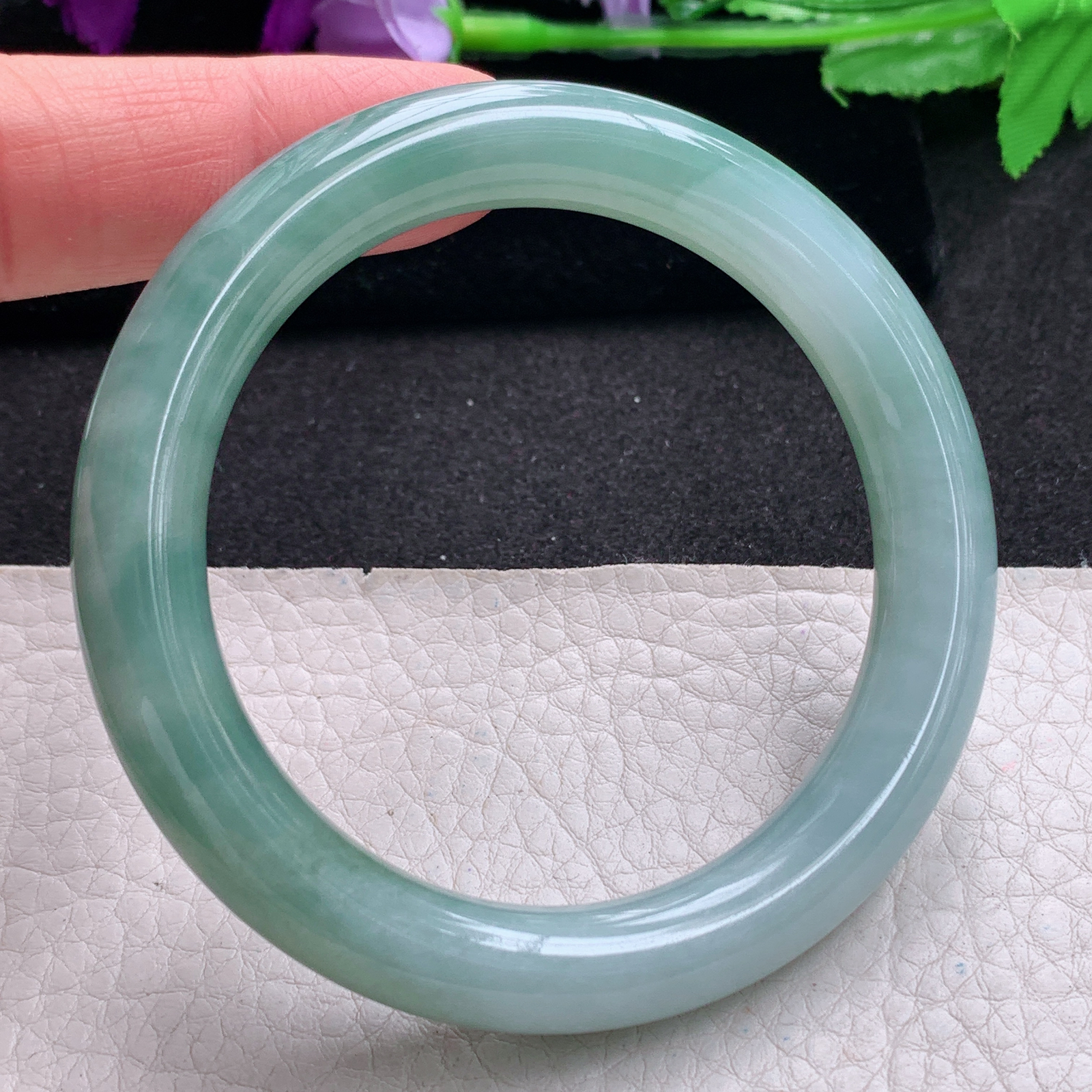 z实拍54.5*10.3*9.8美人镯 天然缅甸翡翠A货手镯秀气韵味圆条玉手环