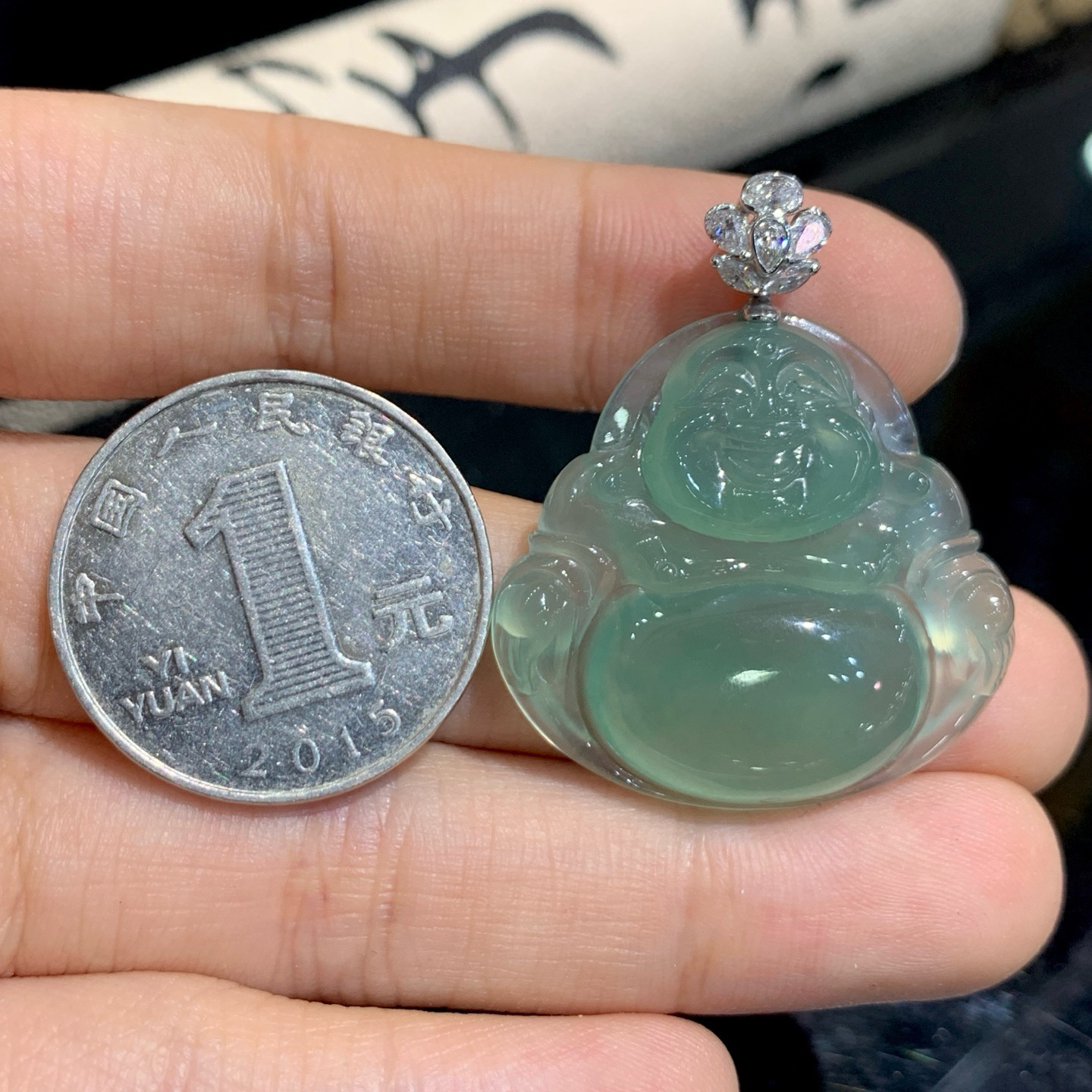 冰种深晴底佛公吊坠 尺寸36.3-30.3-5.8毫米