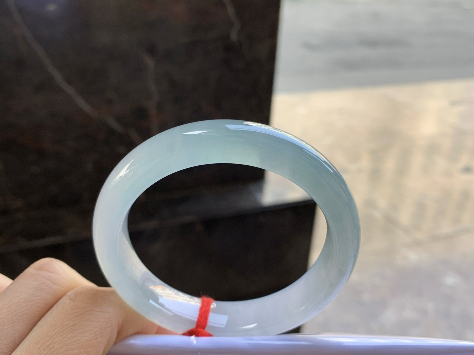 55-13-8.6

蓝水手镯^_^种水冰透