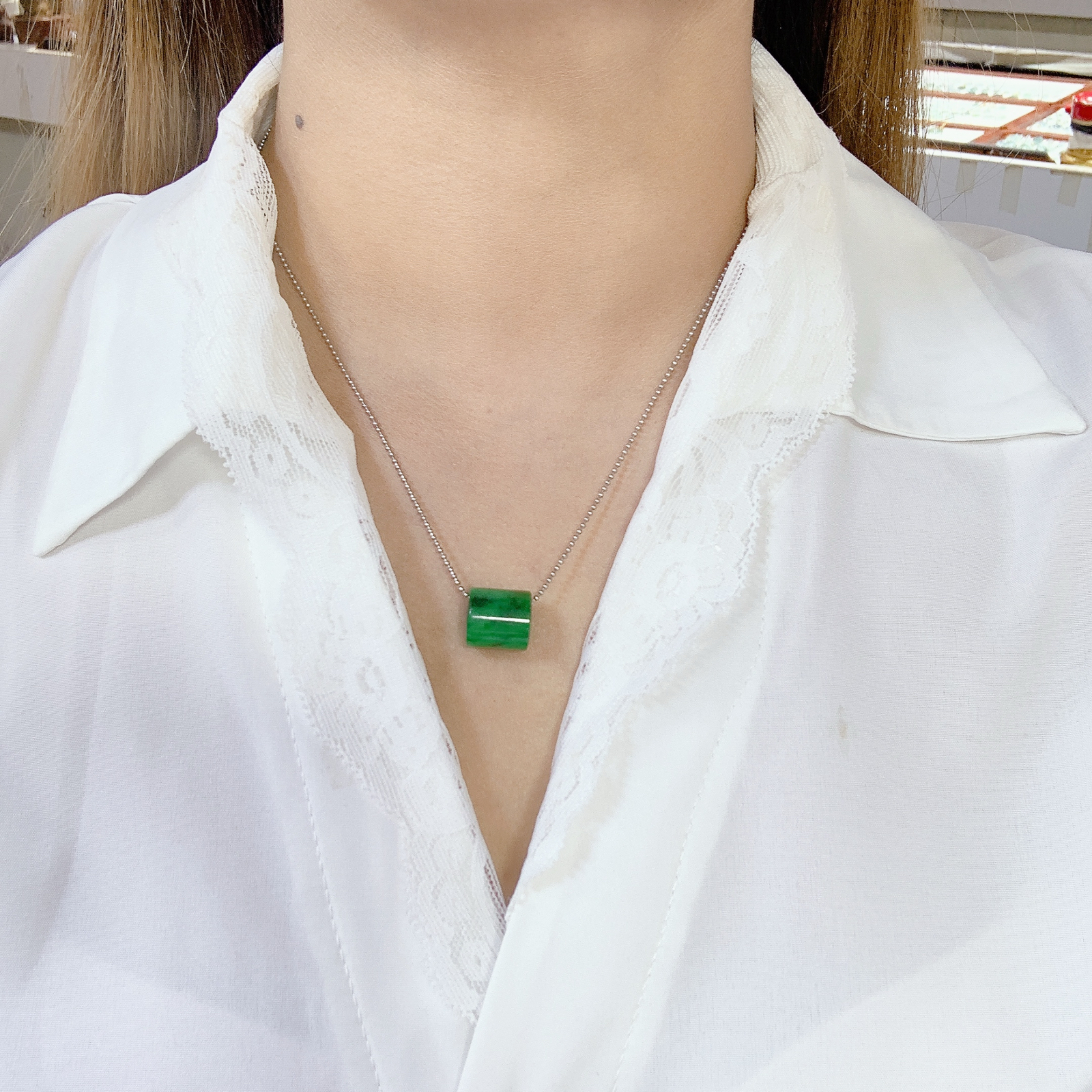 带色路路通吊坠 尺寸12.7-12.5-2毫米