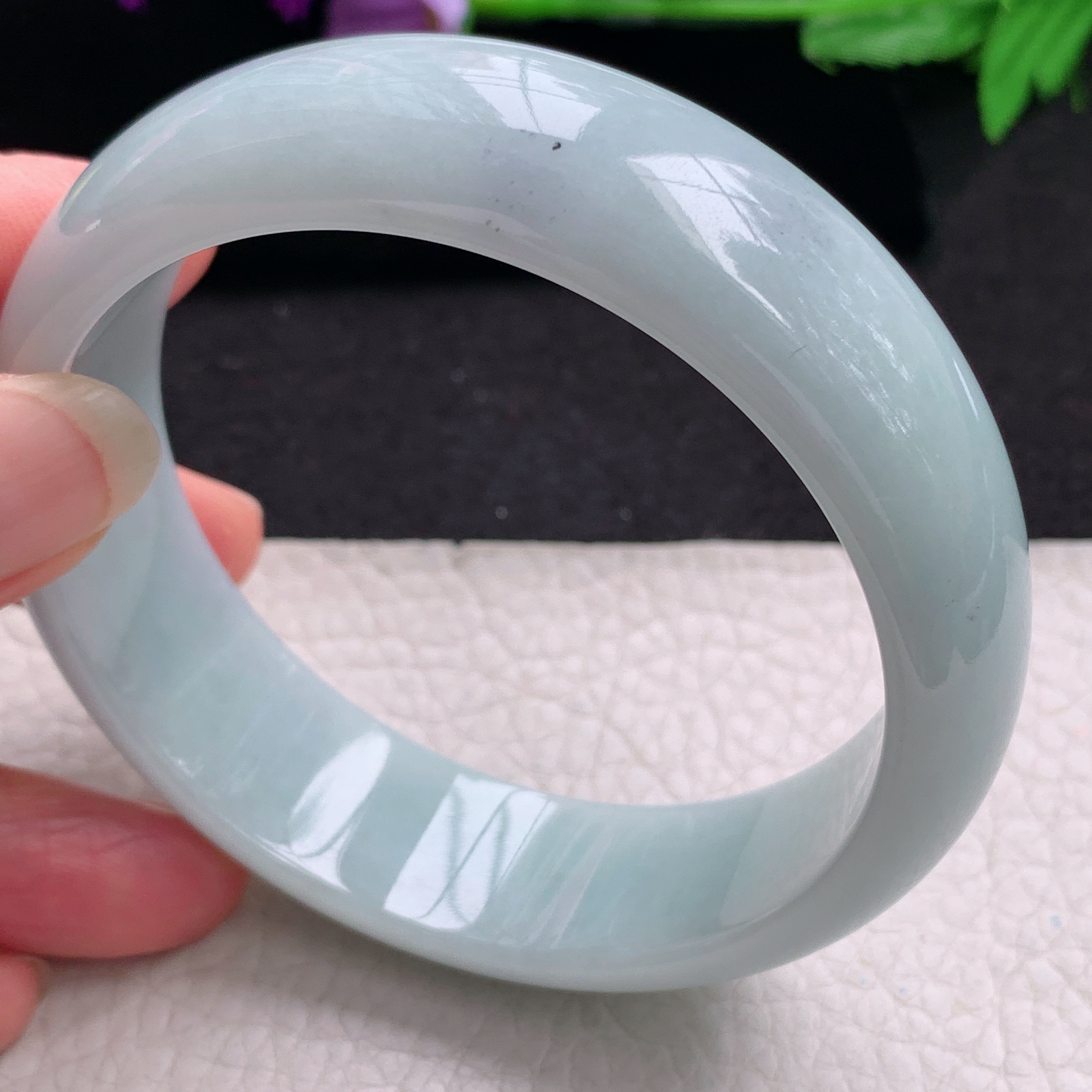 hy大圈口61.5*18.3*7.8轮胎镯天然缅甸翡翠A货手镯水润浅绿正圈玉手环