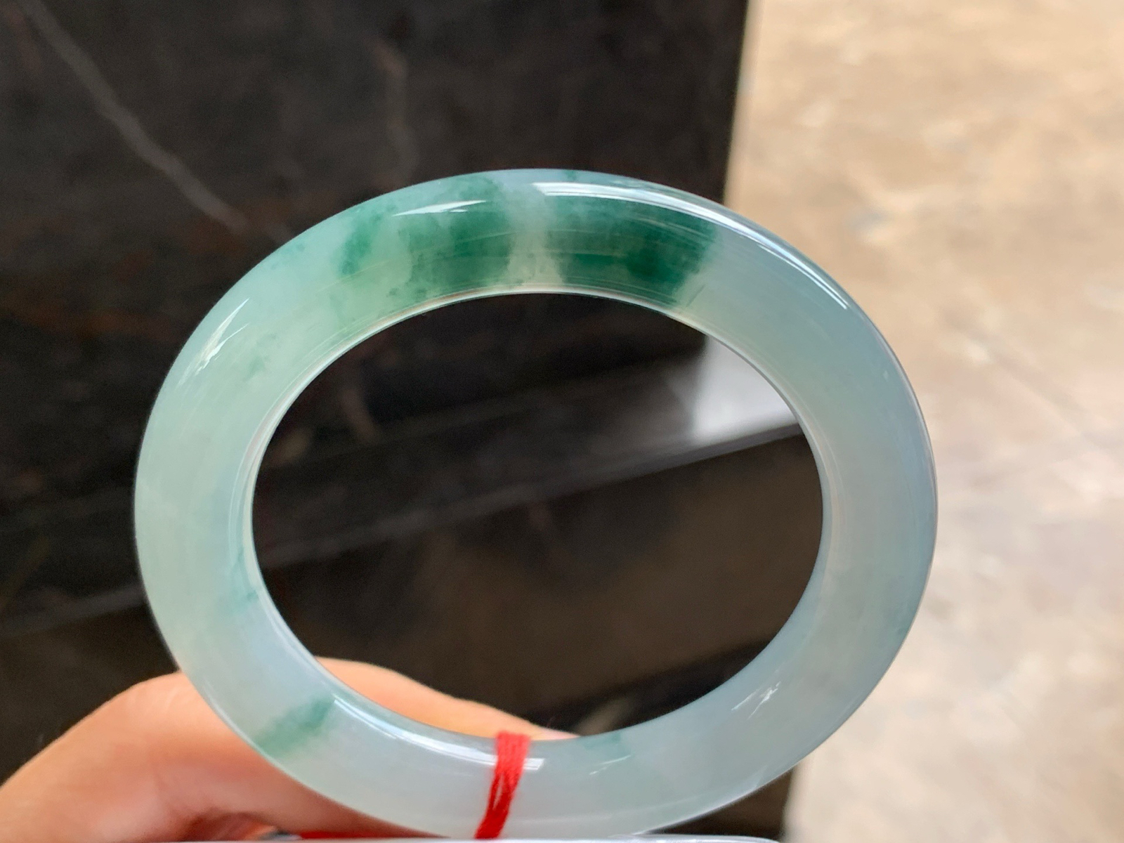 55.5-10.5

蓝花圆条手镯^_^飘花灵韵