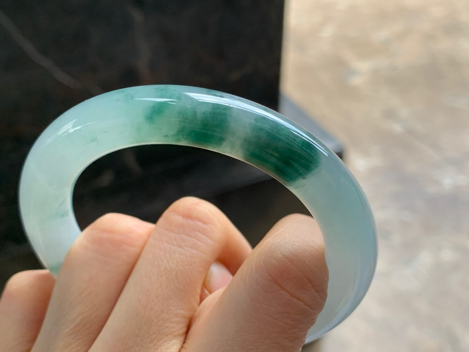 55.5-10.5

蓝花圆条手镯^_^飘花灵韵