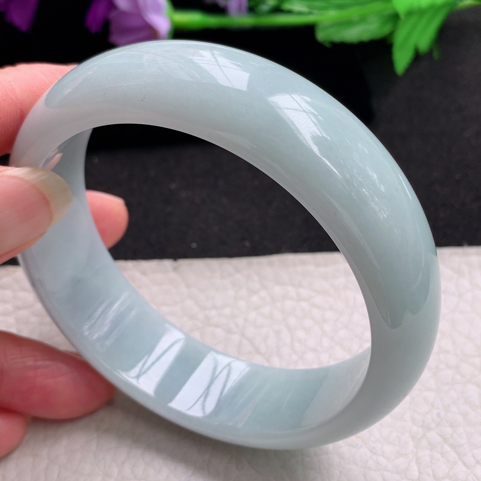 hy大圈口61.5*18.3*7.8轮胎镯天然缅甸翡翠A货手镯水润浅绿正圈玉手环