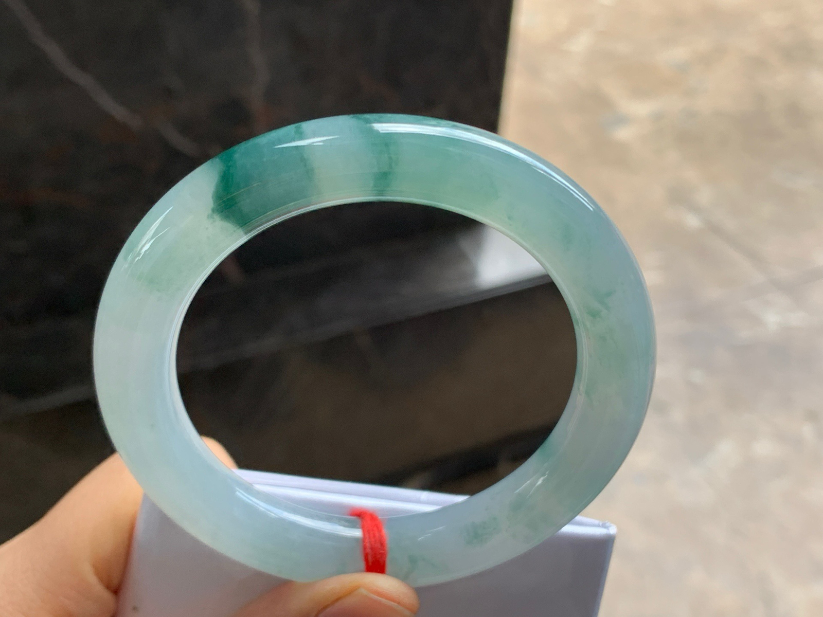 55.5-10.5

蓝花圆条手镯^_^飘花灵韵