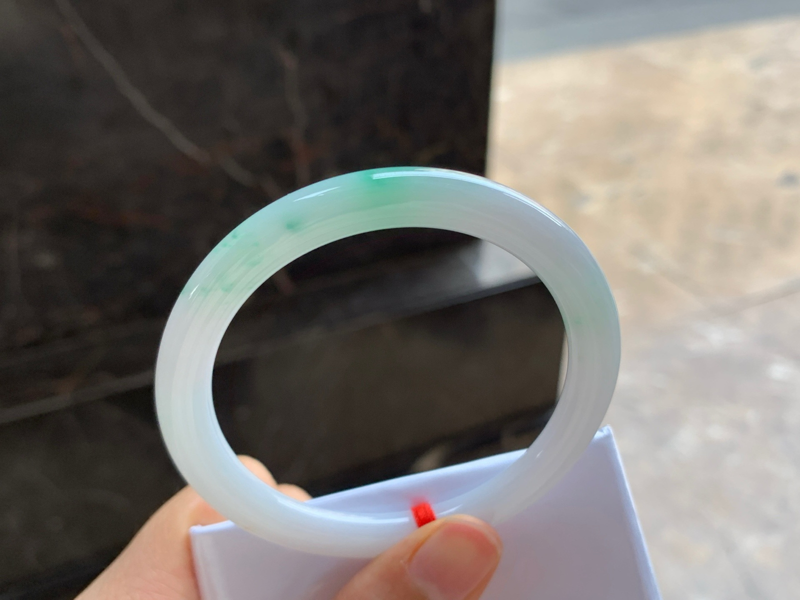 54-8

飘绿细条^_^色阳