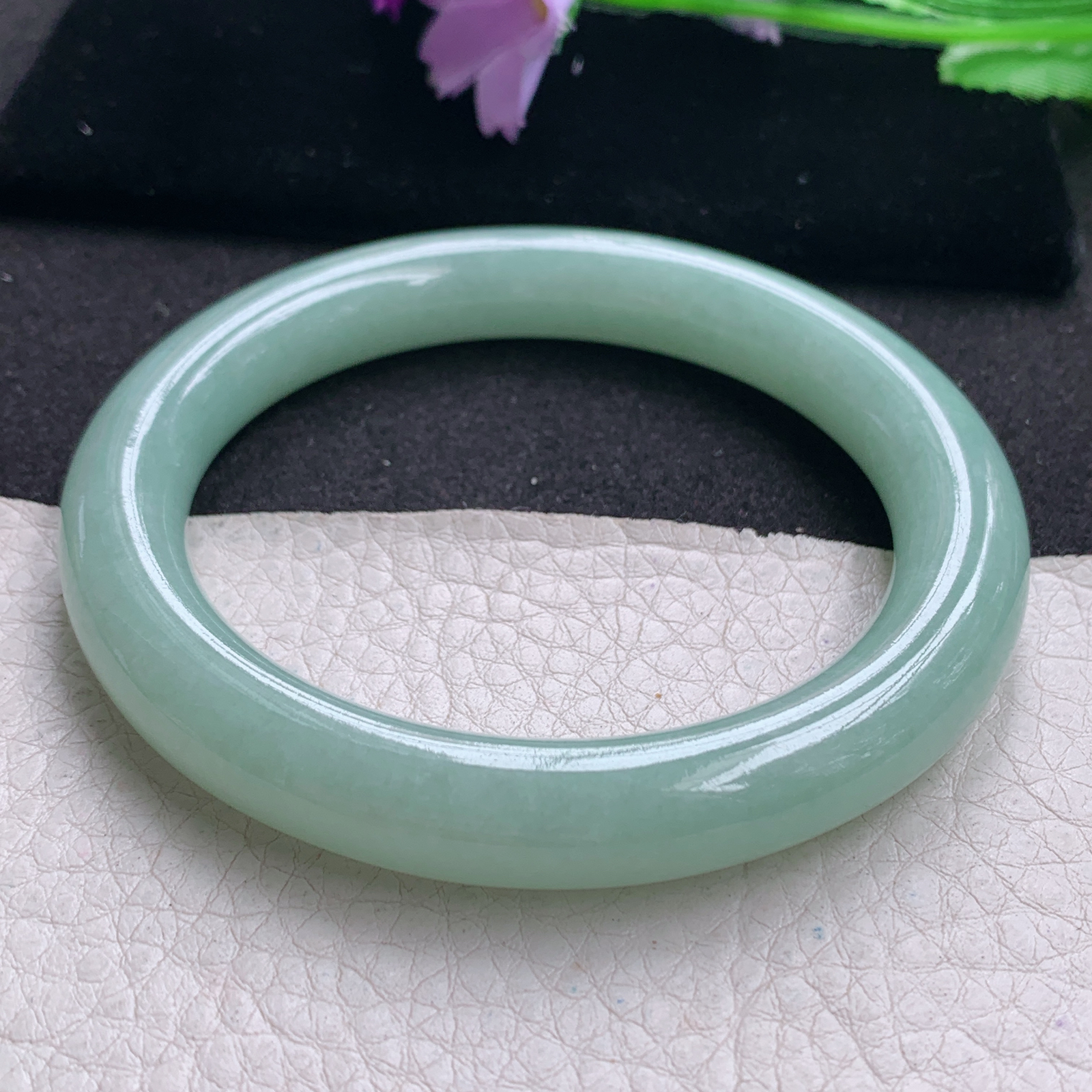 nr甜美款58*10.6美人镯 天然缅甸翡翠A货手镯晴绿圆条清秀玉手环