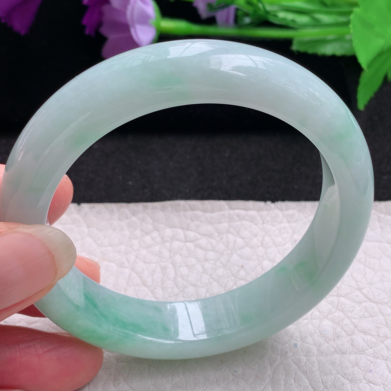 js清新款55.5*13.6*8.7平安镯 缅甸翡翠a货玉手镯精美胶感飘绿正圈玉手环