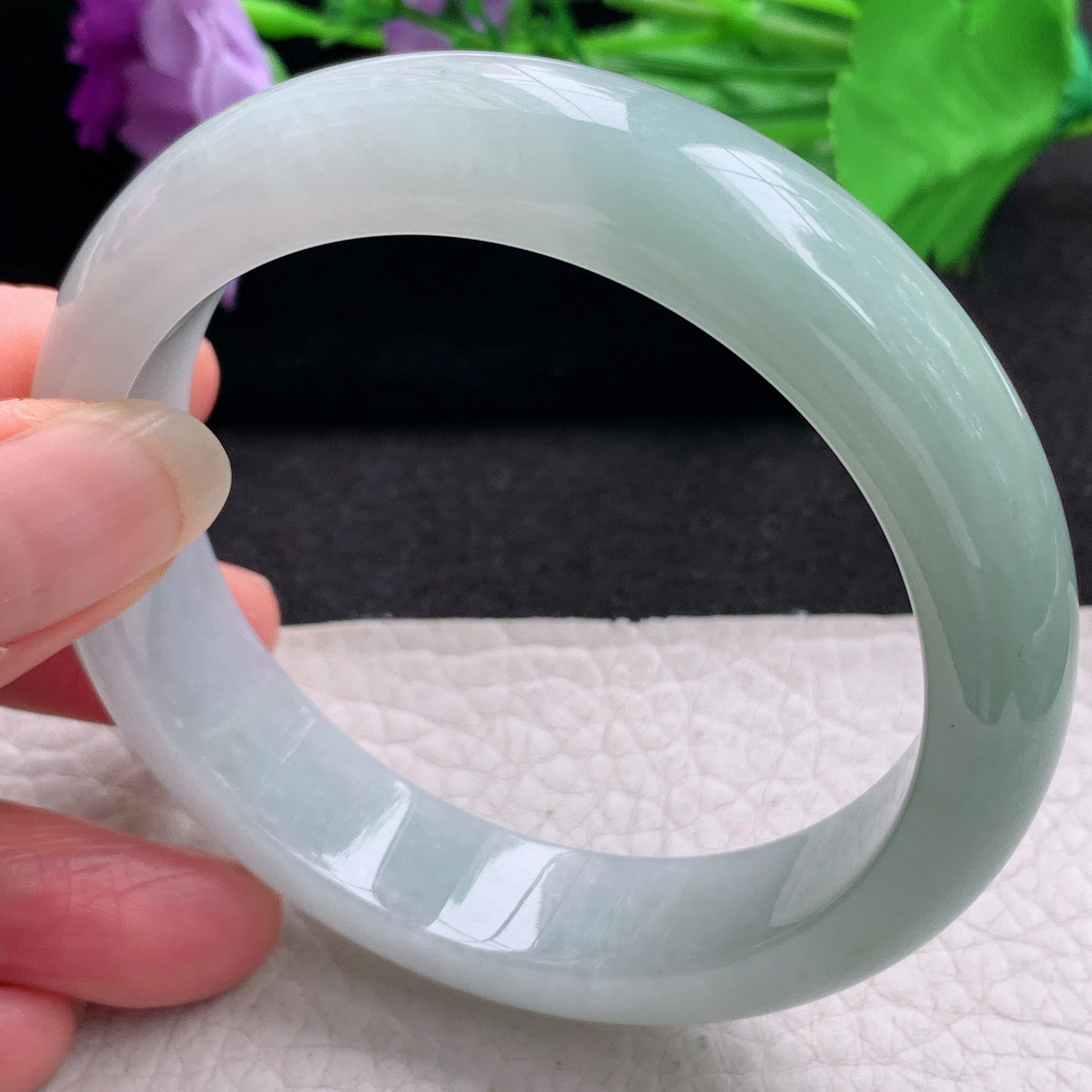 js实拍58*14.2*8.8招财镯 缅甸翡翠a货玉手镯精美半山水正圈玉手环