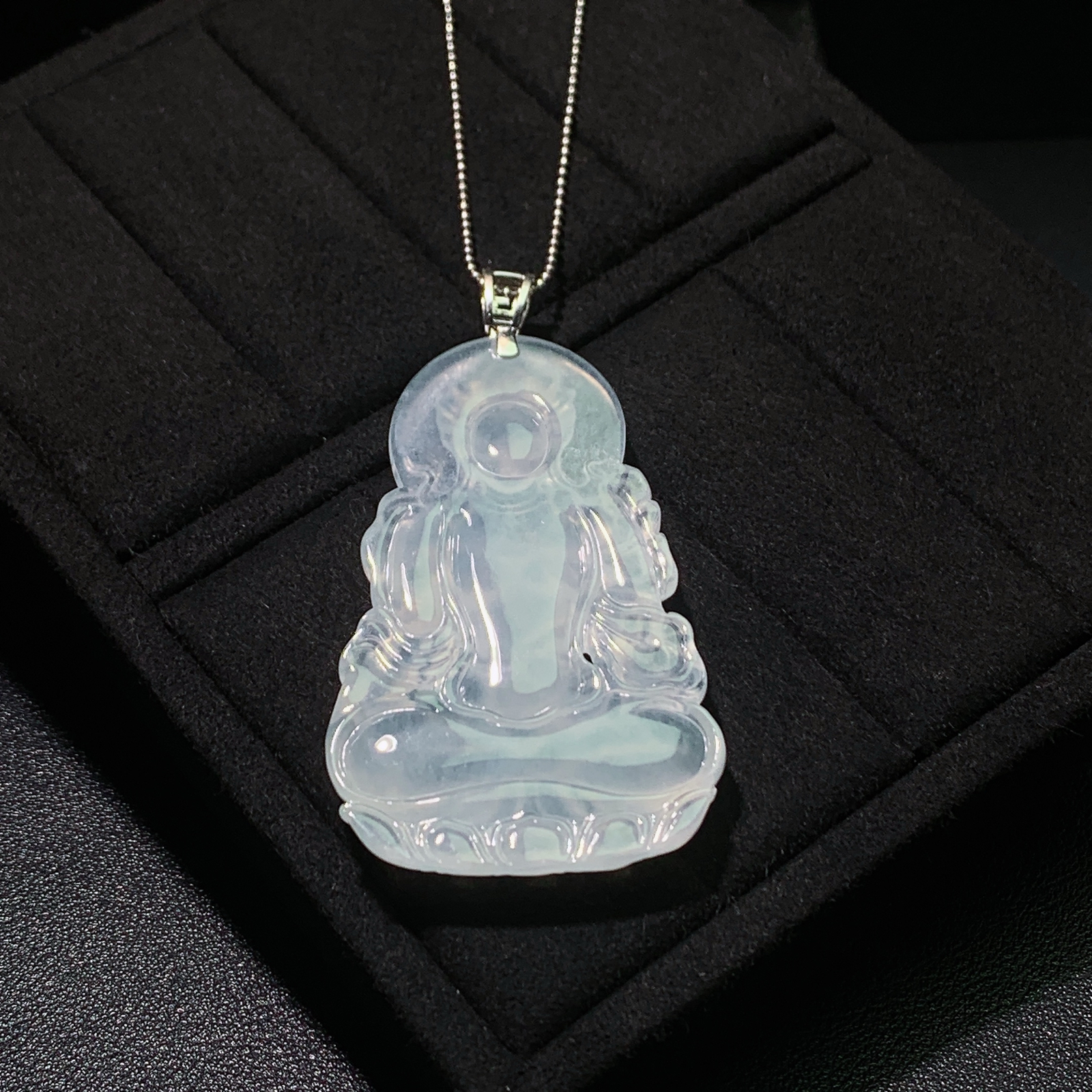 冰种度母吊坠 尺寸71.4-37.8-5.6毫米