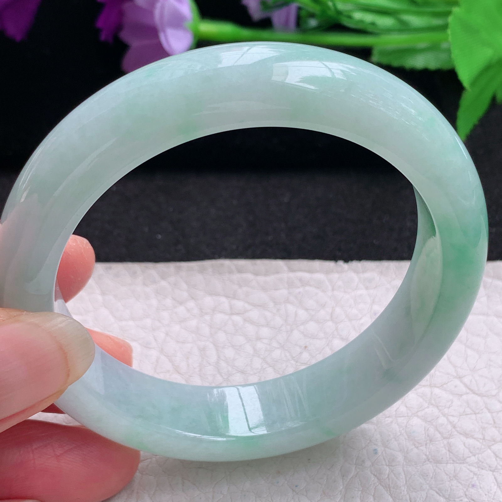 js清新款55.5*13.6*8.7平安镯 缅甸翡翠a货玉手镯精美胶感飘绿正圈玉手环