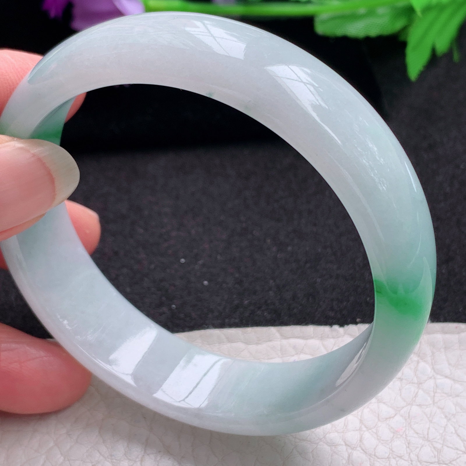 xc实拍58.5*16*6.7轮胎镯 天然缅甸翡翠A货手镯白底青宽边玉手环