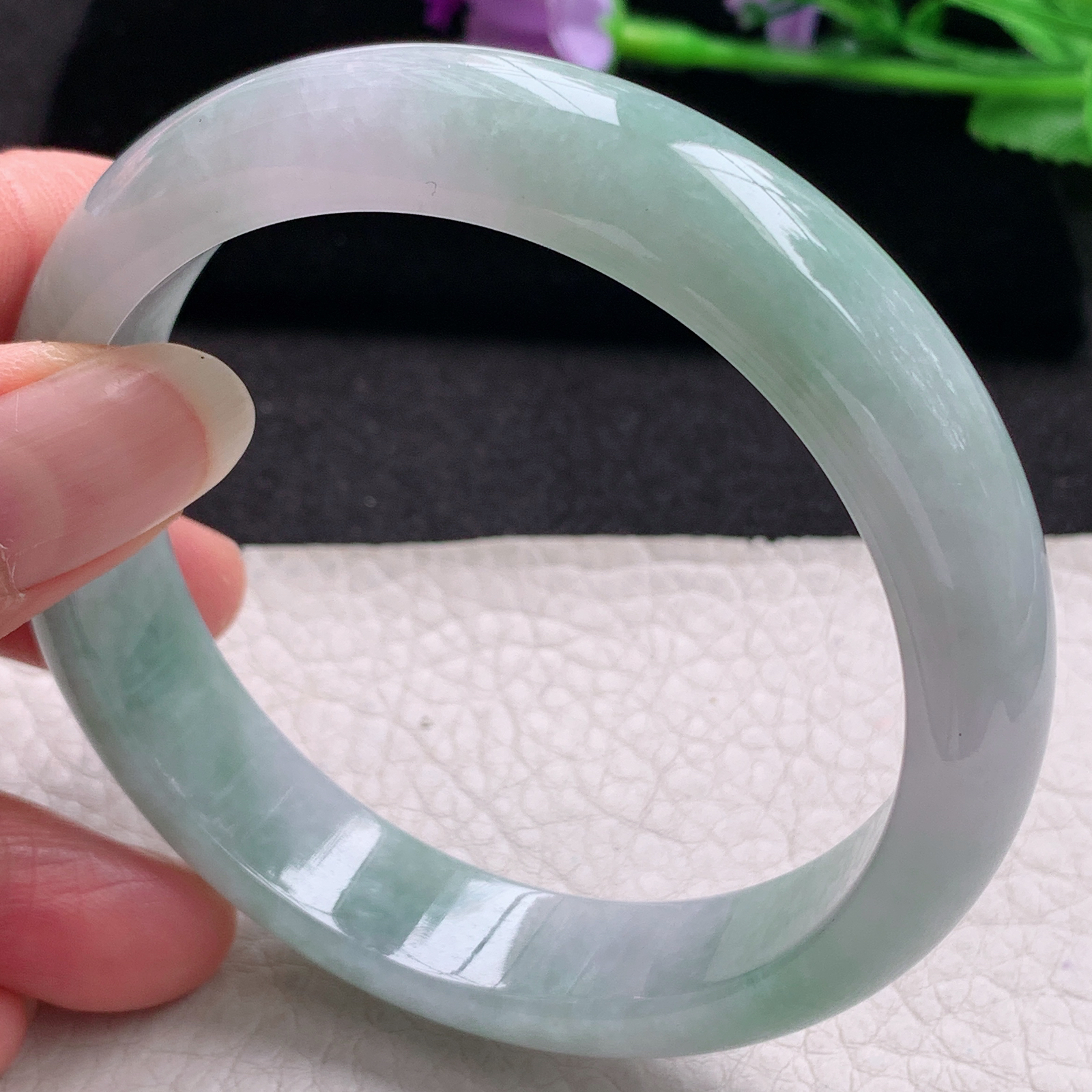 hh大圈口60*13.8*7.8平安镯 缅甸翡翠a货玉手镯精美飘绿正圈玉手环