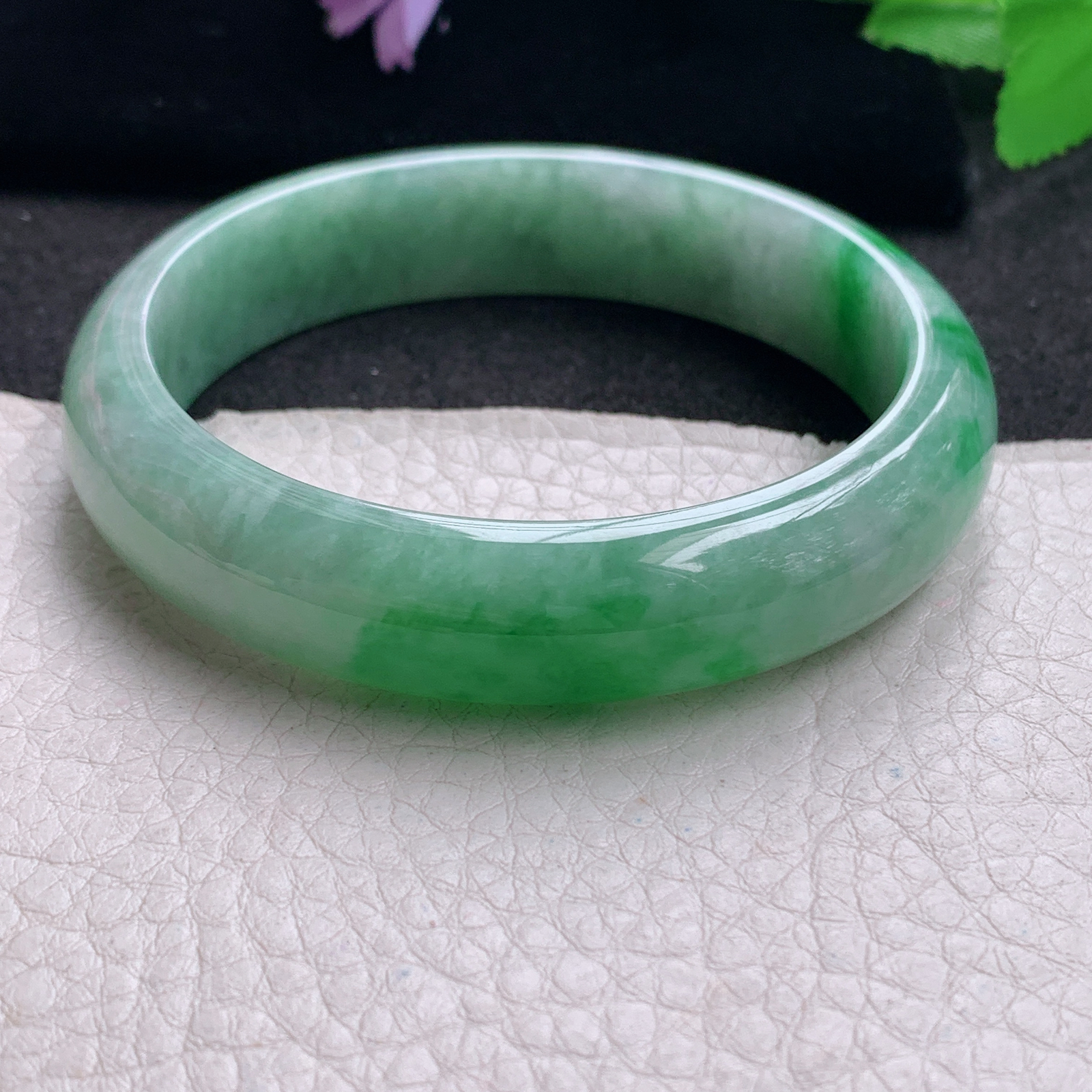 hh辣绿款57*13.2*7.2平安镯 缅甸翡翠a货玉手镯精美水润辣色正圈玉手环