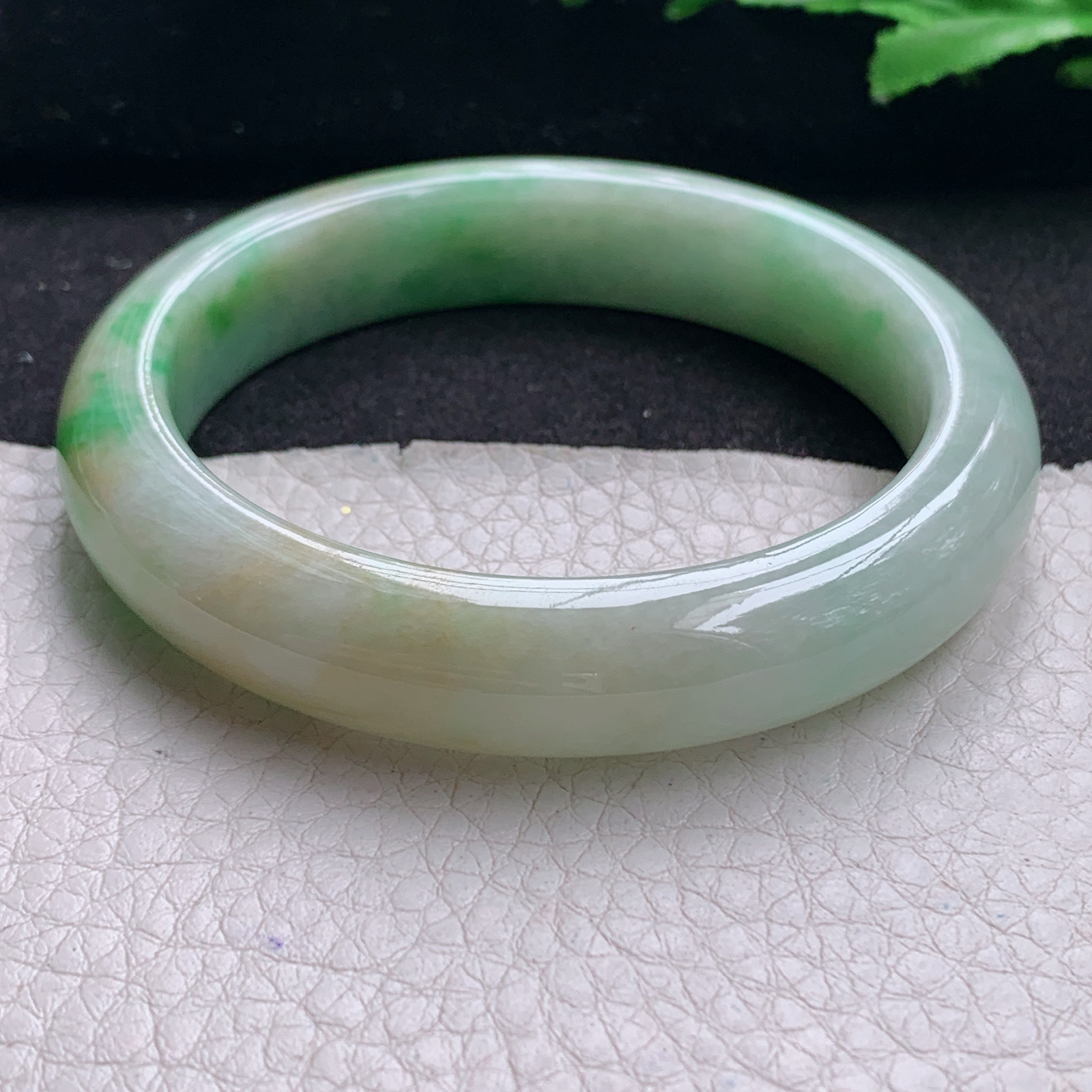 xx实拍54.5*12*8平安镯 天然缅甸翡翠A货手镯细润黄加绿正圈玉手环