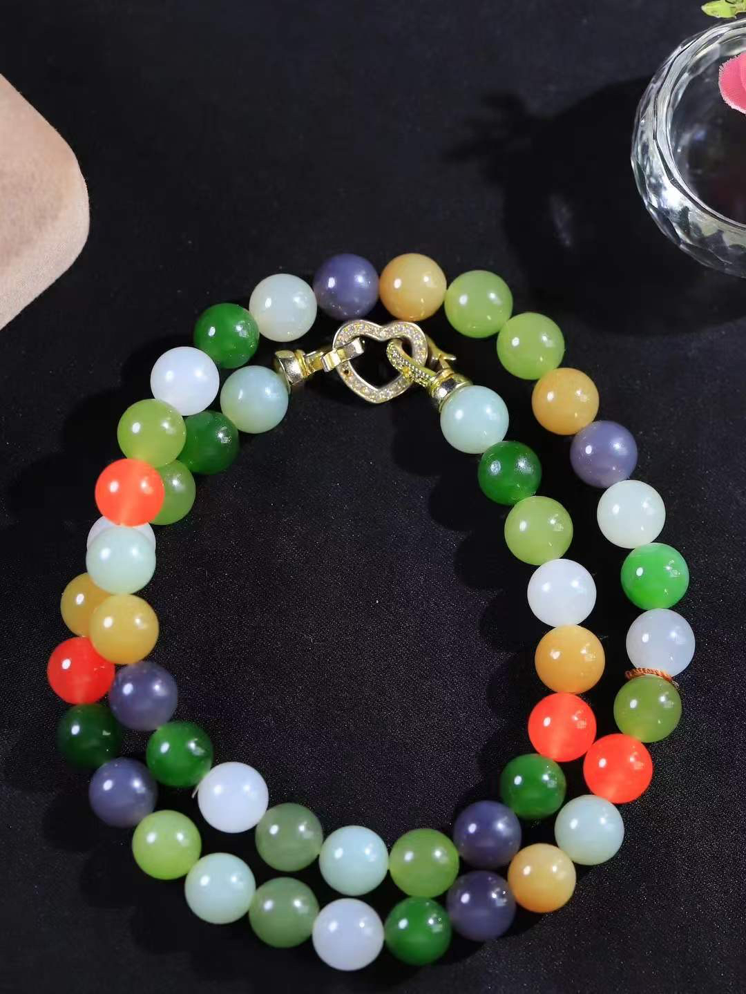 【珠圆玉润.项链】

精品和田玉多宝珠圆玉润项链 玉质细腻油润 饱满光滑 质朴无华，悠远简单，人心