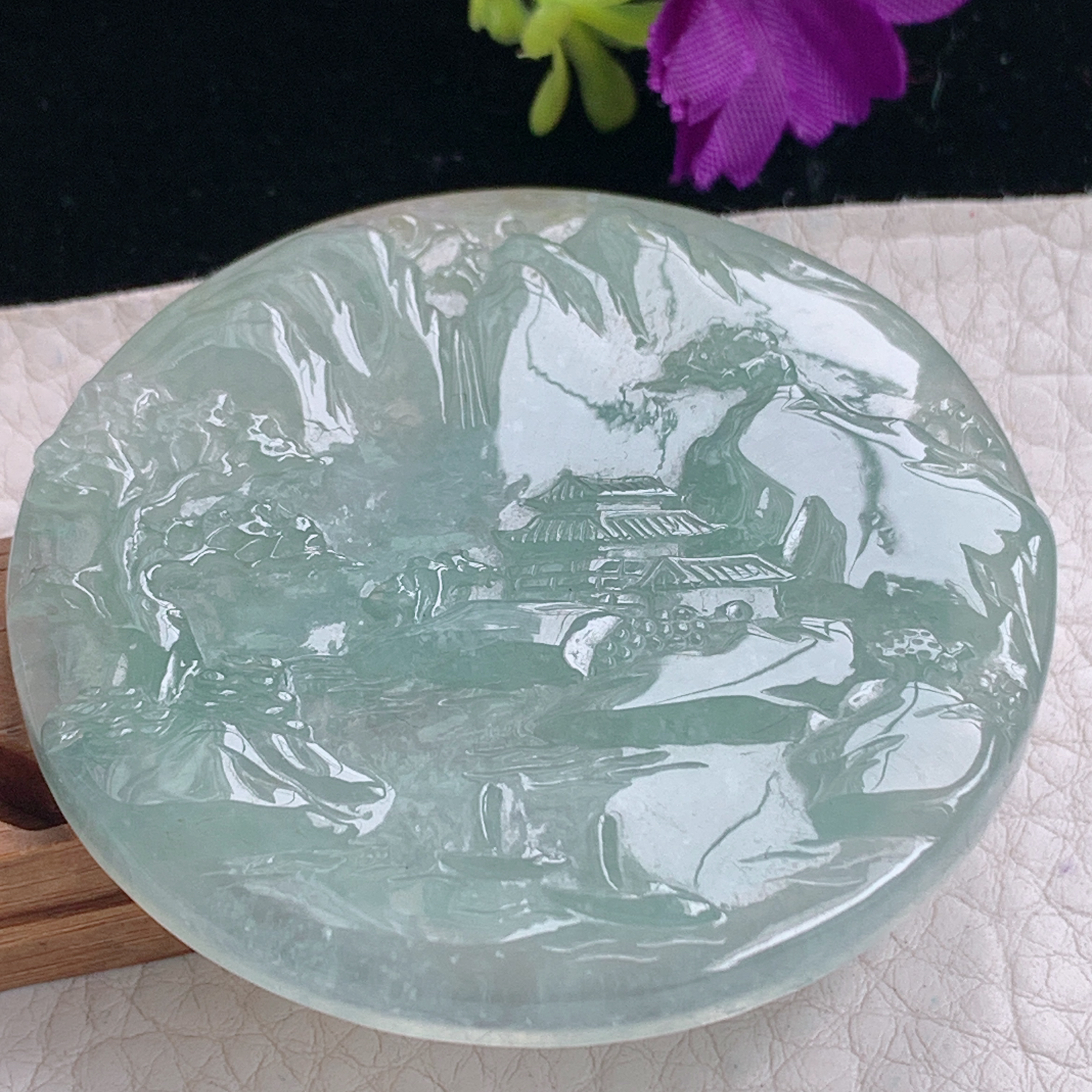 zz3实拍56*7.5缅甸翡翠精冰透晴水圆山水牌吊坠 高山流水意境渊源流长挂件