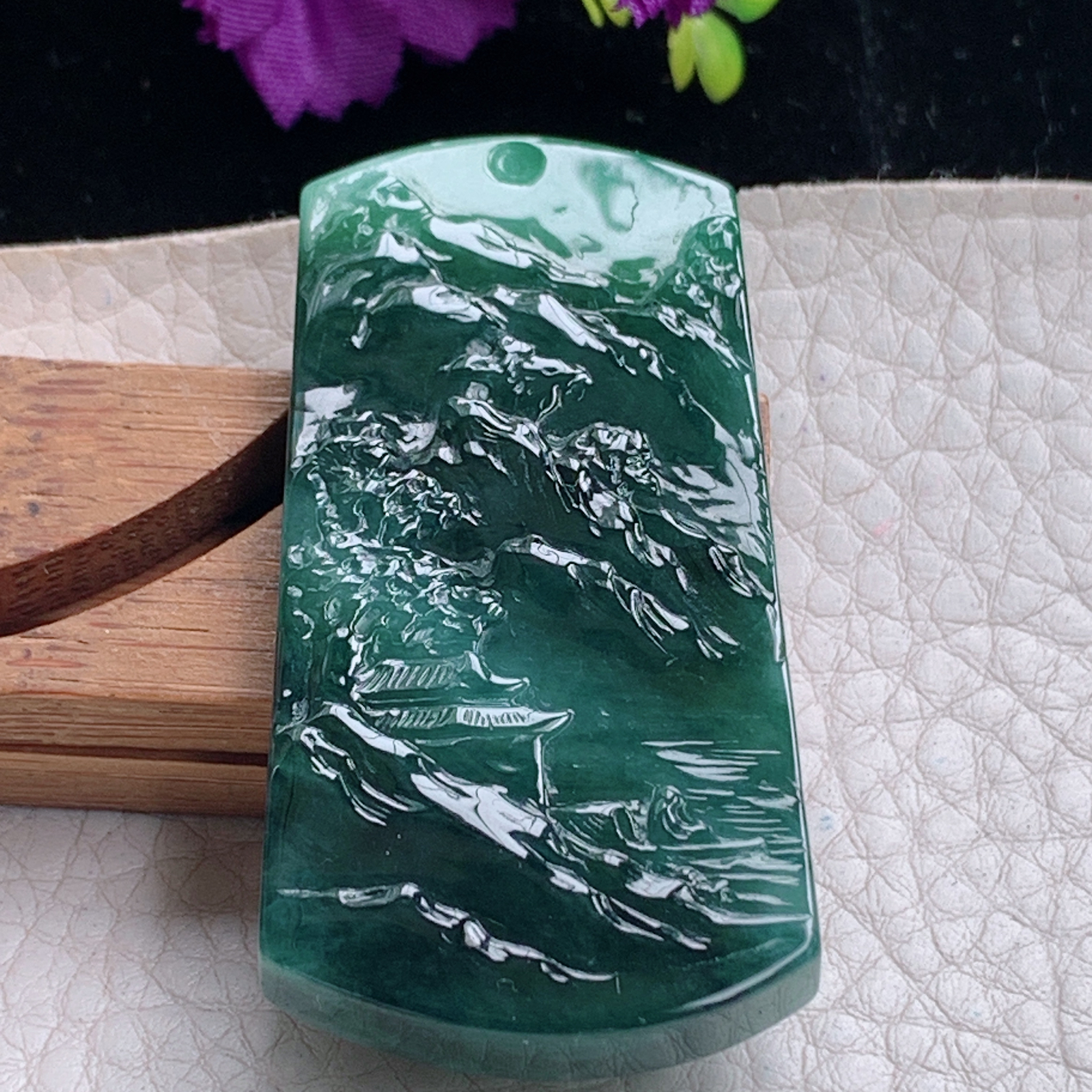 zz3实拍55*28.2*6.5缅甸翡翠蓝水精雕山水牌项坠崇山峻岭垂钓吊坠