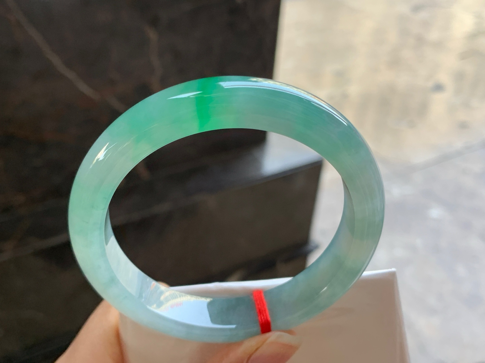 58-12.6-9.2

飘绿手镯^_^色阳