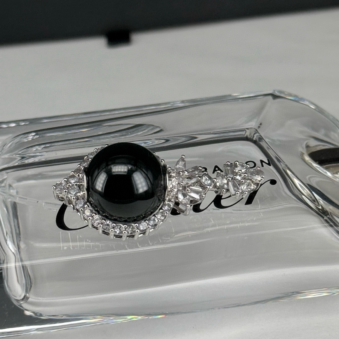 18k墨翠珠子吊坠 种好色正 打灯通透