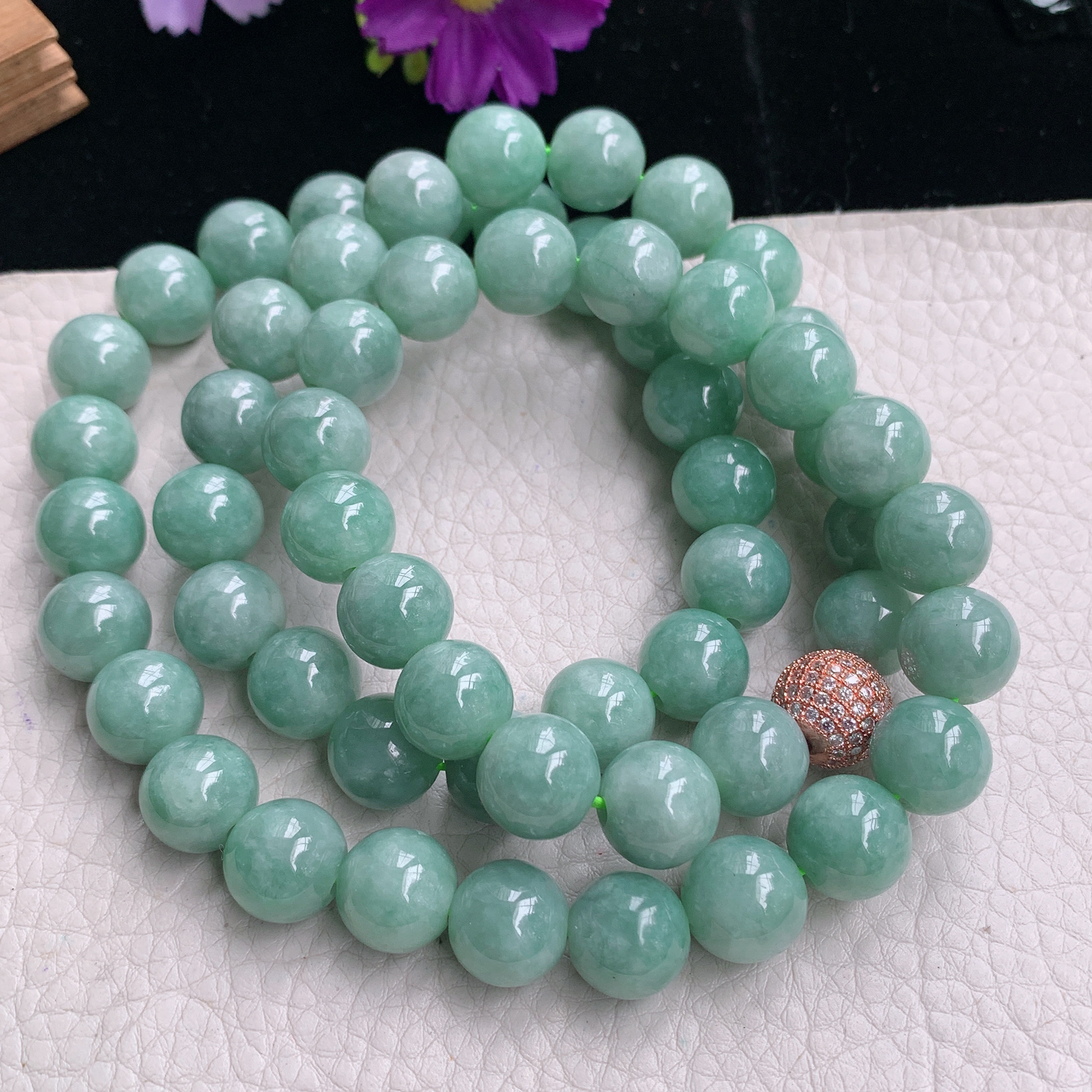 zz3实拍11.5mm共58颗缅甸翡翠淡绿大圆珠项链 佛珠毛衣链