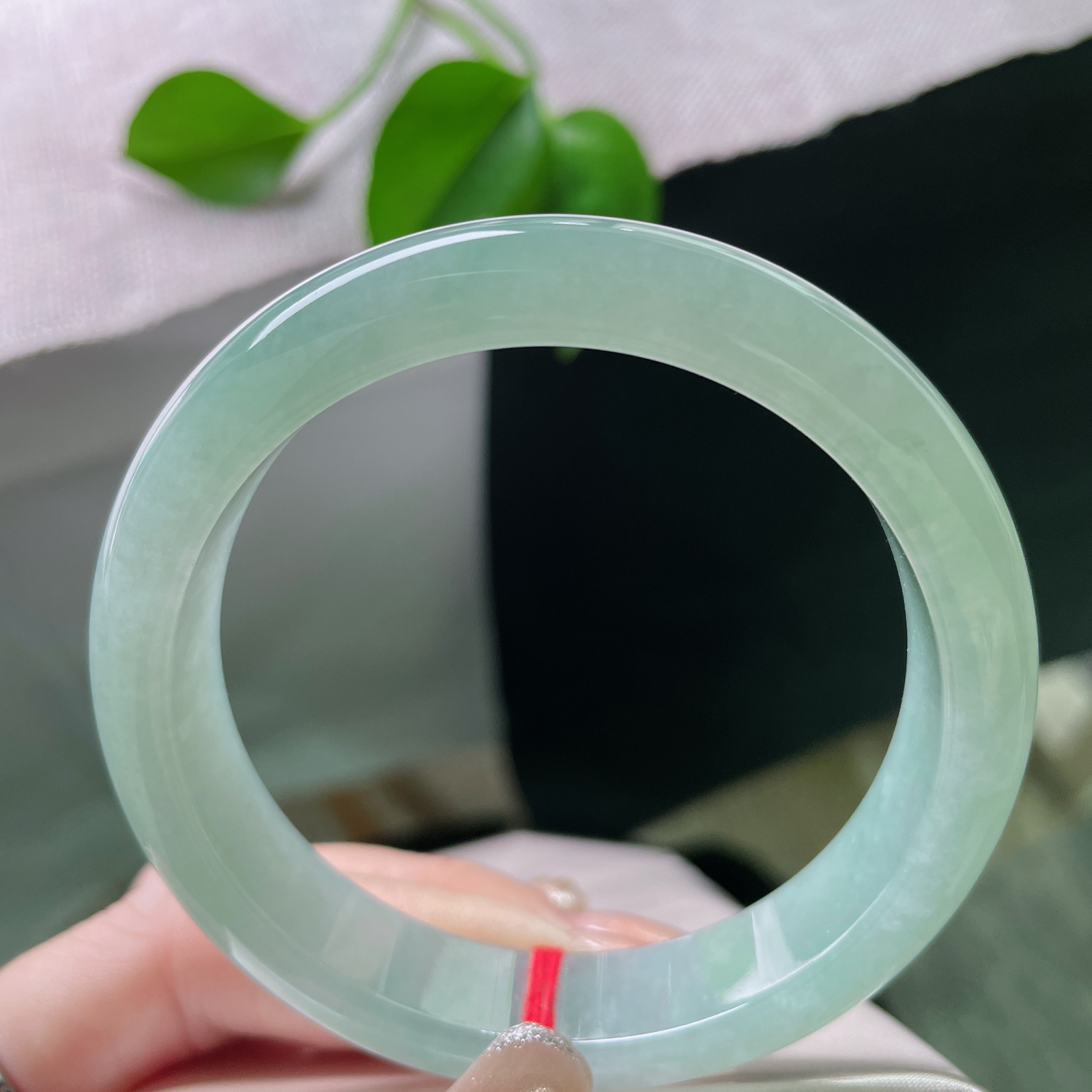 57.5/12.7/9.4绿底正圈，冰润细腻，清新甜美，优雅永不过时，温婉，完美