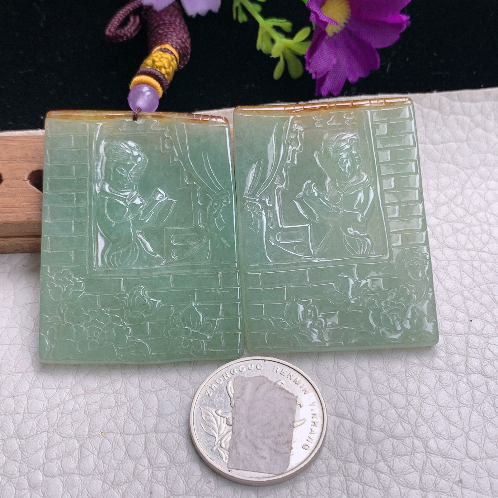 zz3实拍52*39*3.8缅甸翡翠精雕冰透仕女图吊坠 闭月羞花姐妹对挂件