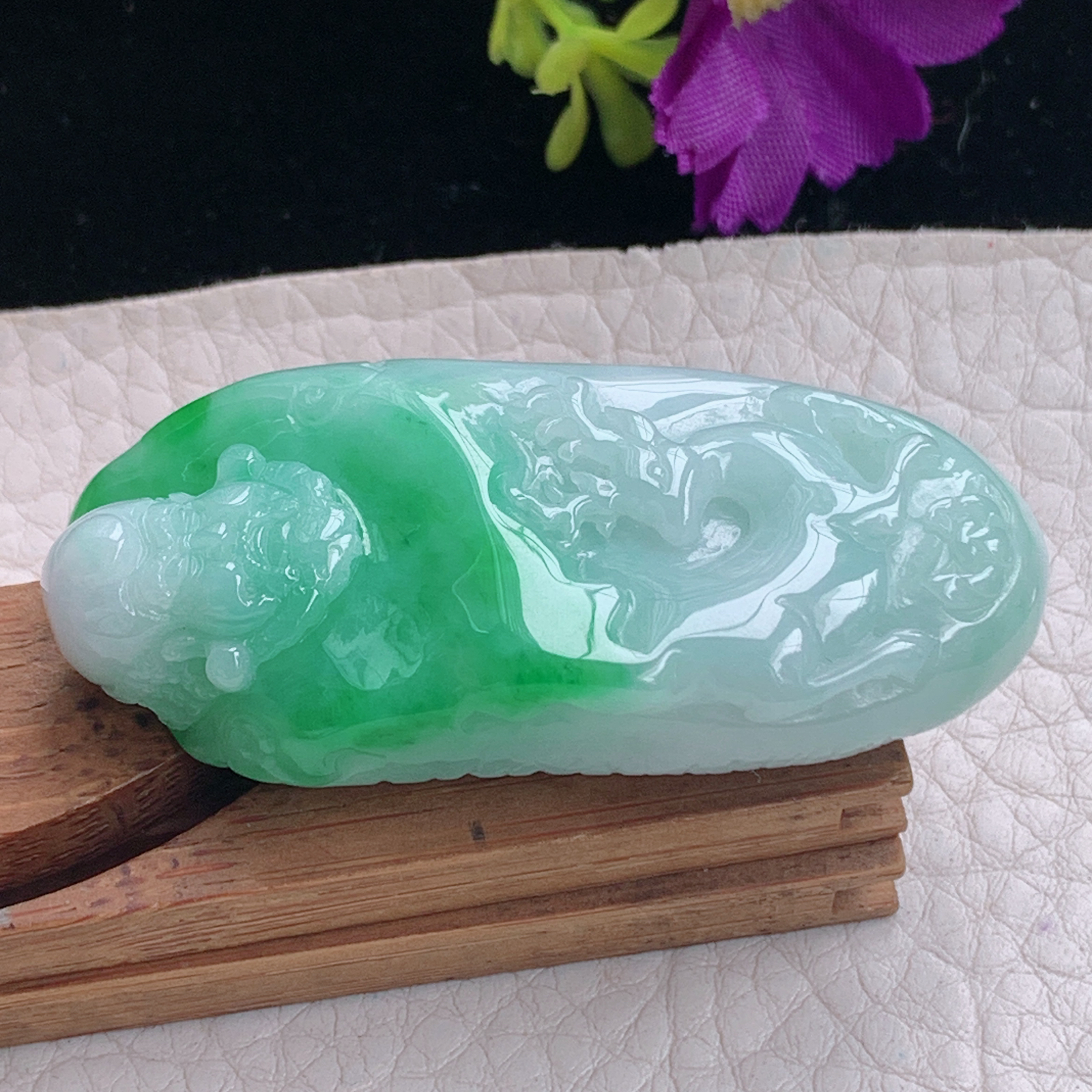 zz3实拍53.5*23.8*12.8缅甸翡翠俏色雕飘绿寿星爷玉坠福星高照项坠