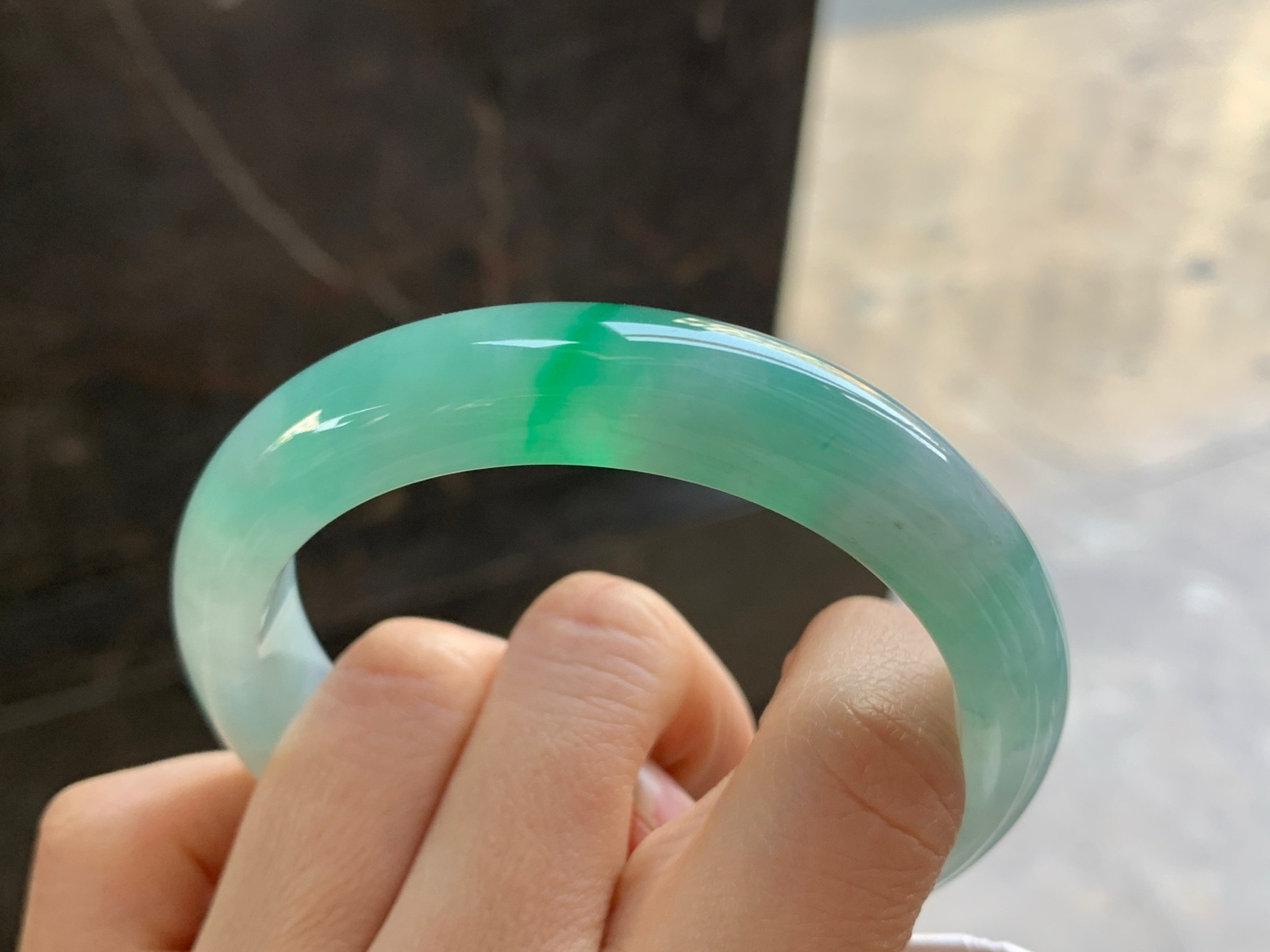 58-12.6-9.2

飘绿手镯^_^色阳