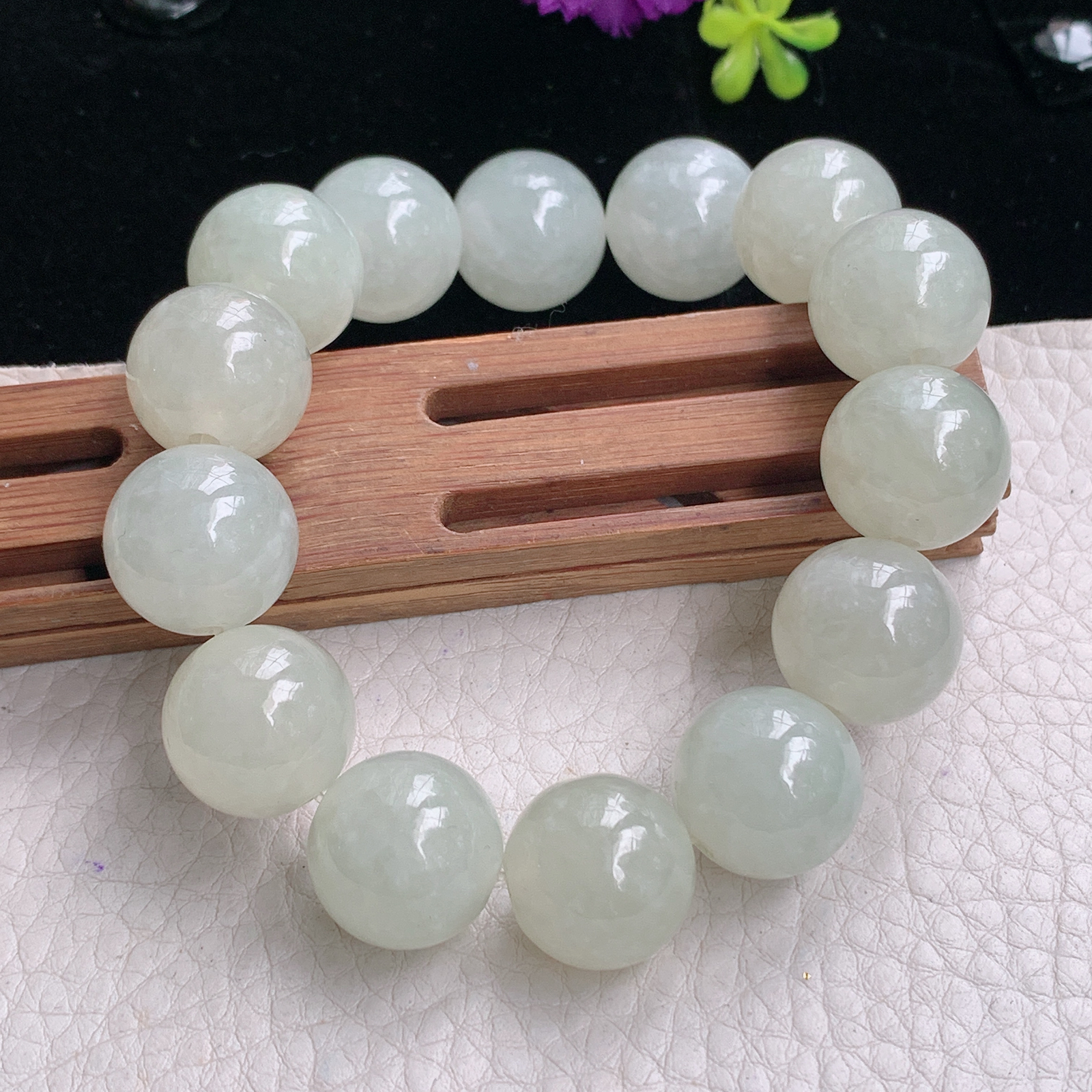 zz3实拍15.5+共14颗缅甸翡翠圆珠冰颗黄珠串男女款手串玉手链