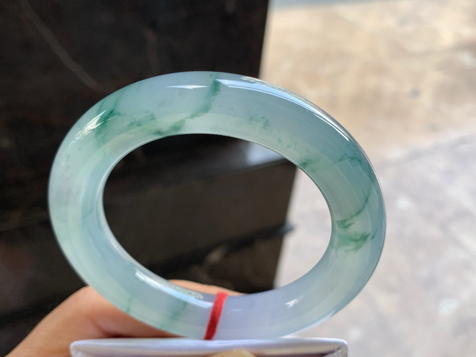 56-12.8

冰蓝花圆条手镯^_^飘花灵韵