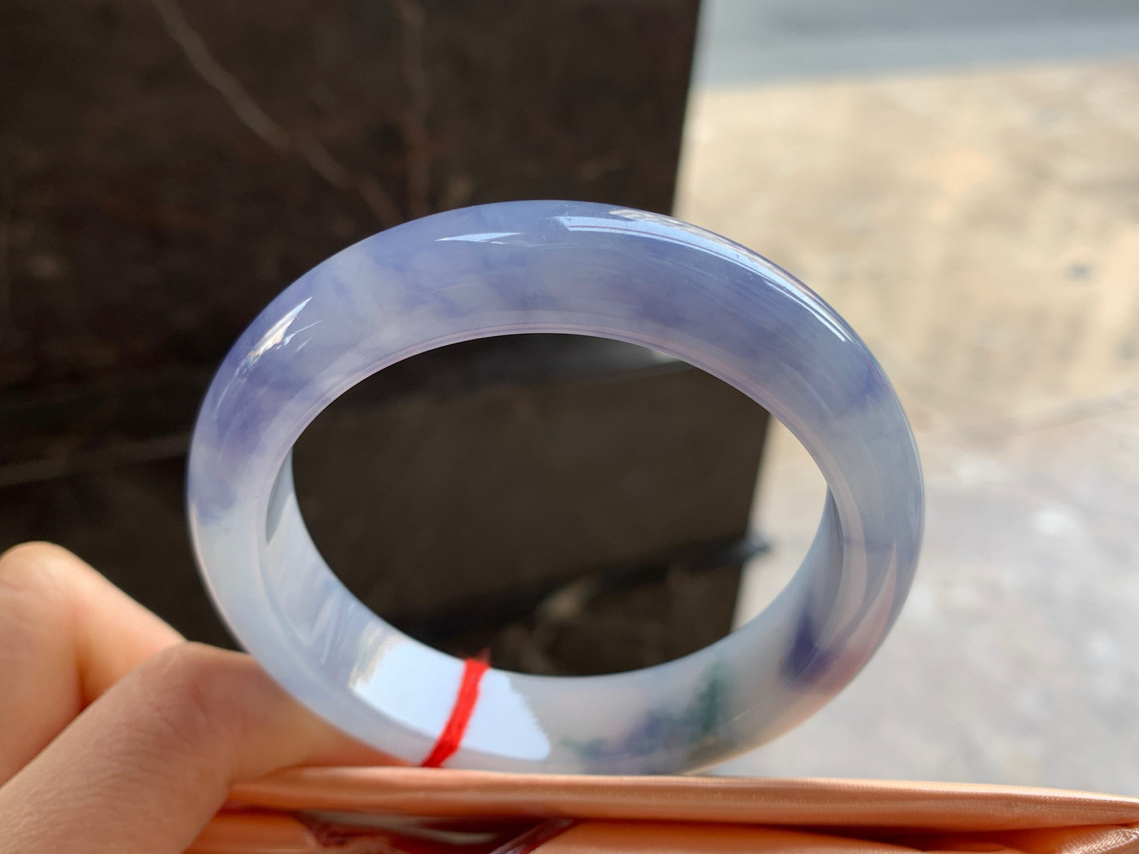 58.5-14-8.9

紫罗兰手镯^_^鲜艳 玉质温润