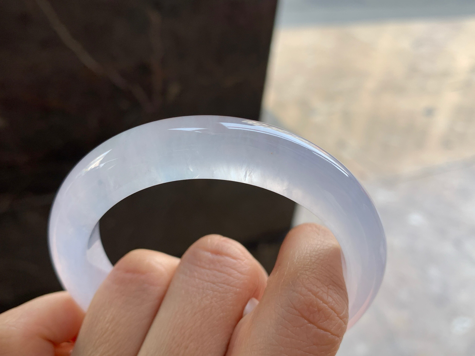 56-12.2-9.7

高冰手镯^_^透亮