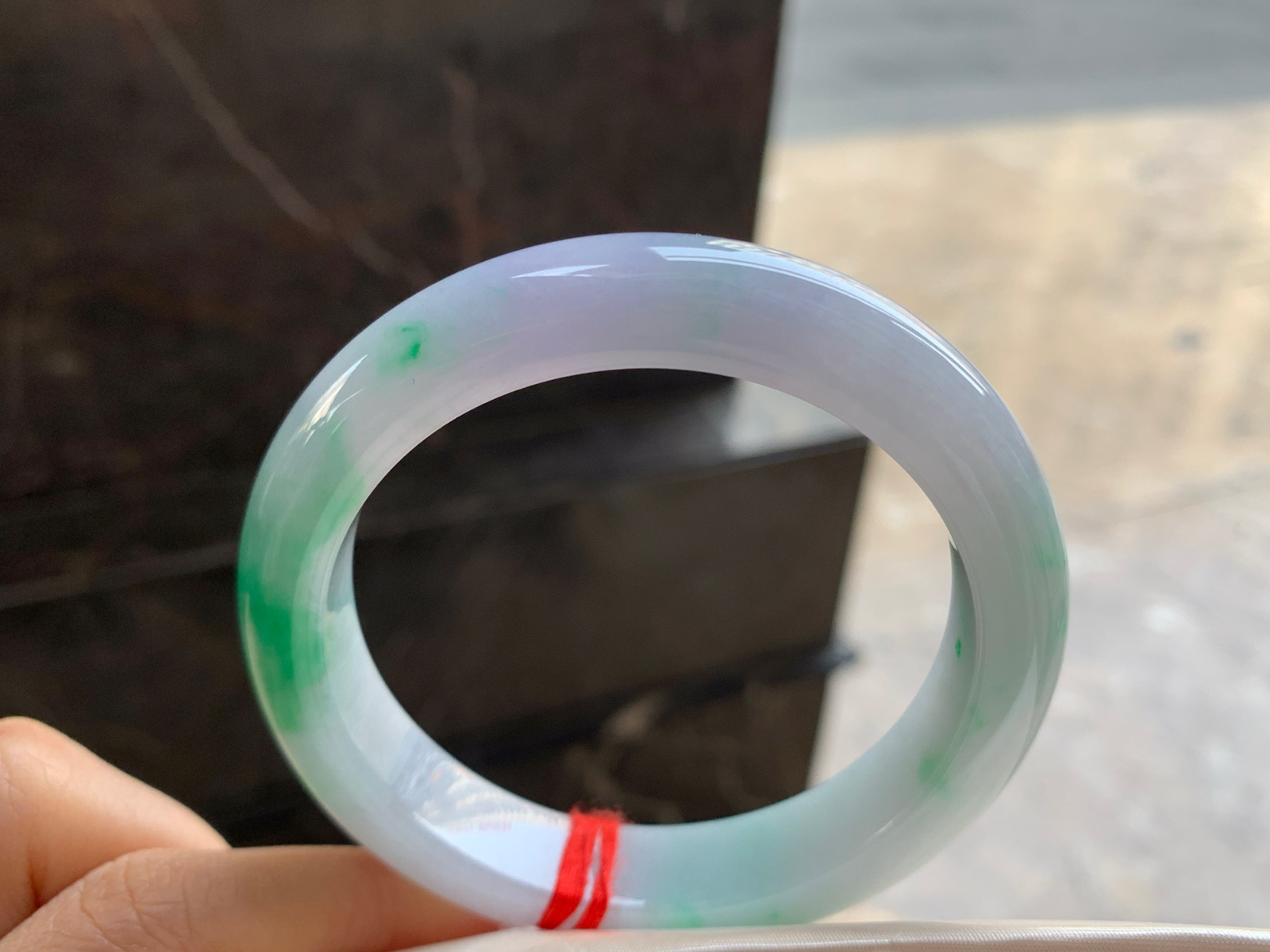 57.5-12.6-9.4

春带彩手镯^_^颜色鲜艳 浓郁