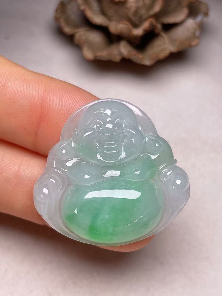 冰糯种飘绿【佛公】吊坠，种水好，玉质细腻 ，卖相好‘