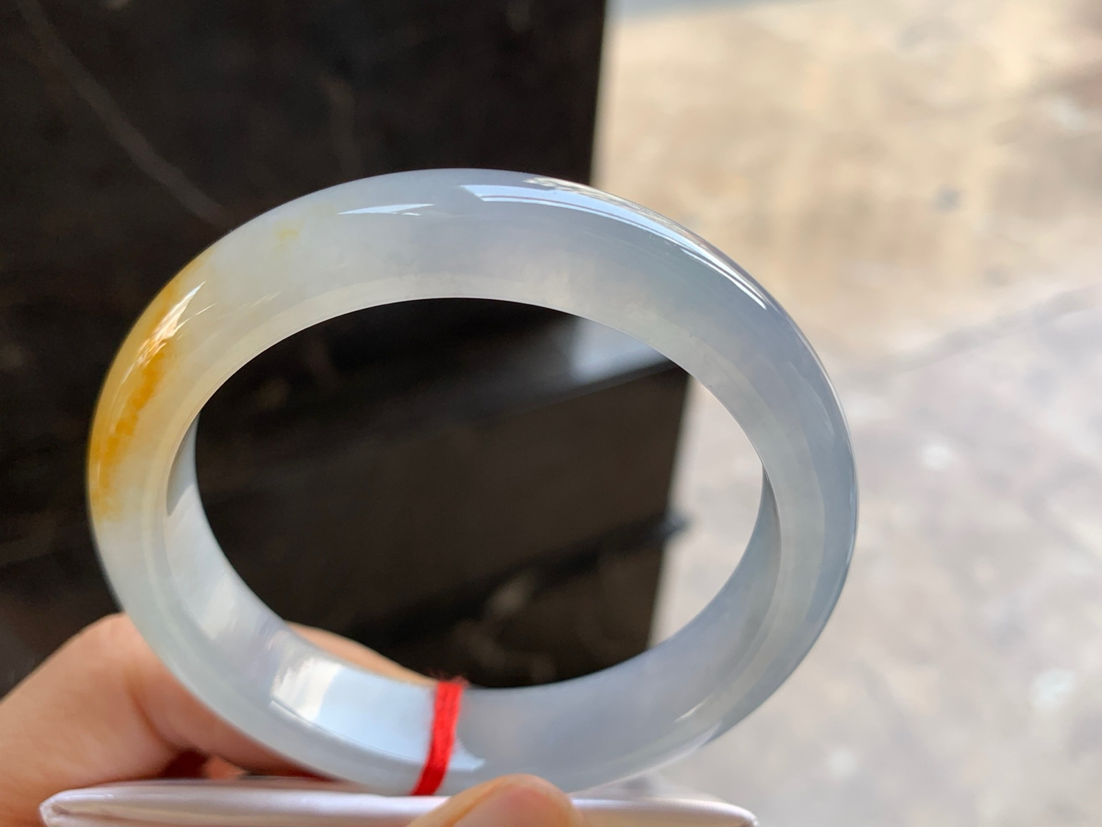 57.5-12.8-8

冰黄手镯^_^种水冰透