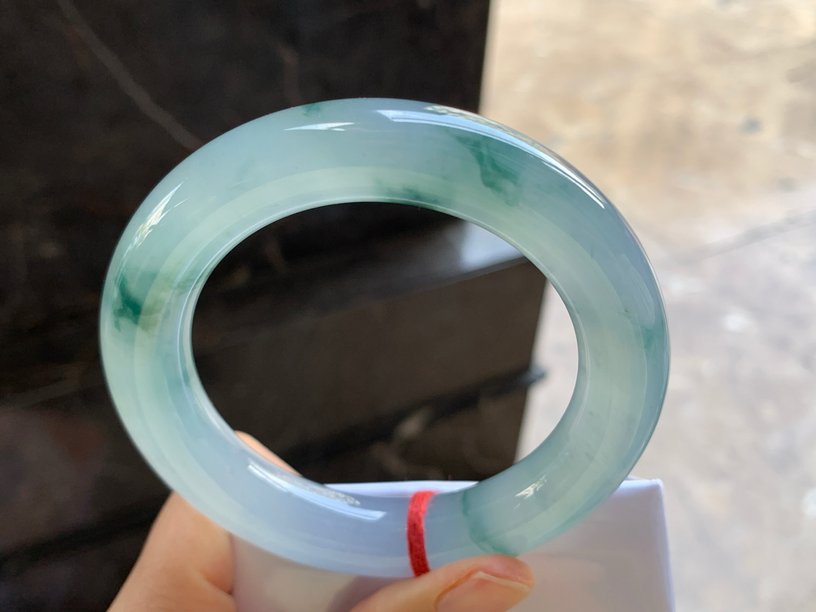 56-12.8

冰蓝花圆条手镯^_^飘花灵韵