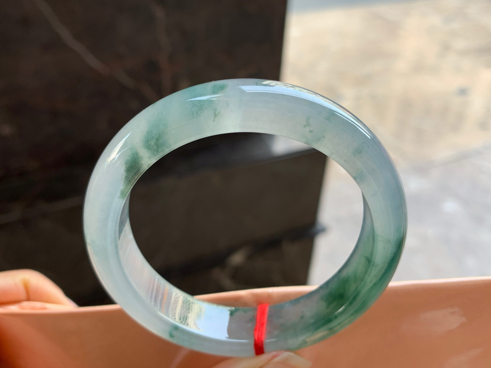 55-13.1-8.4

冰种飘花手镯^_^飘花灵韵