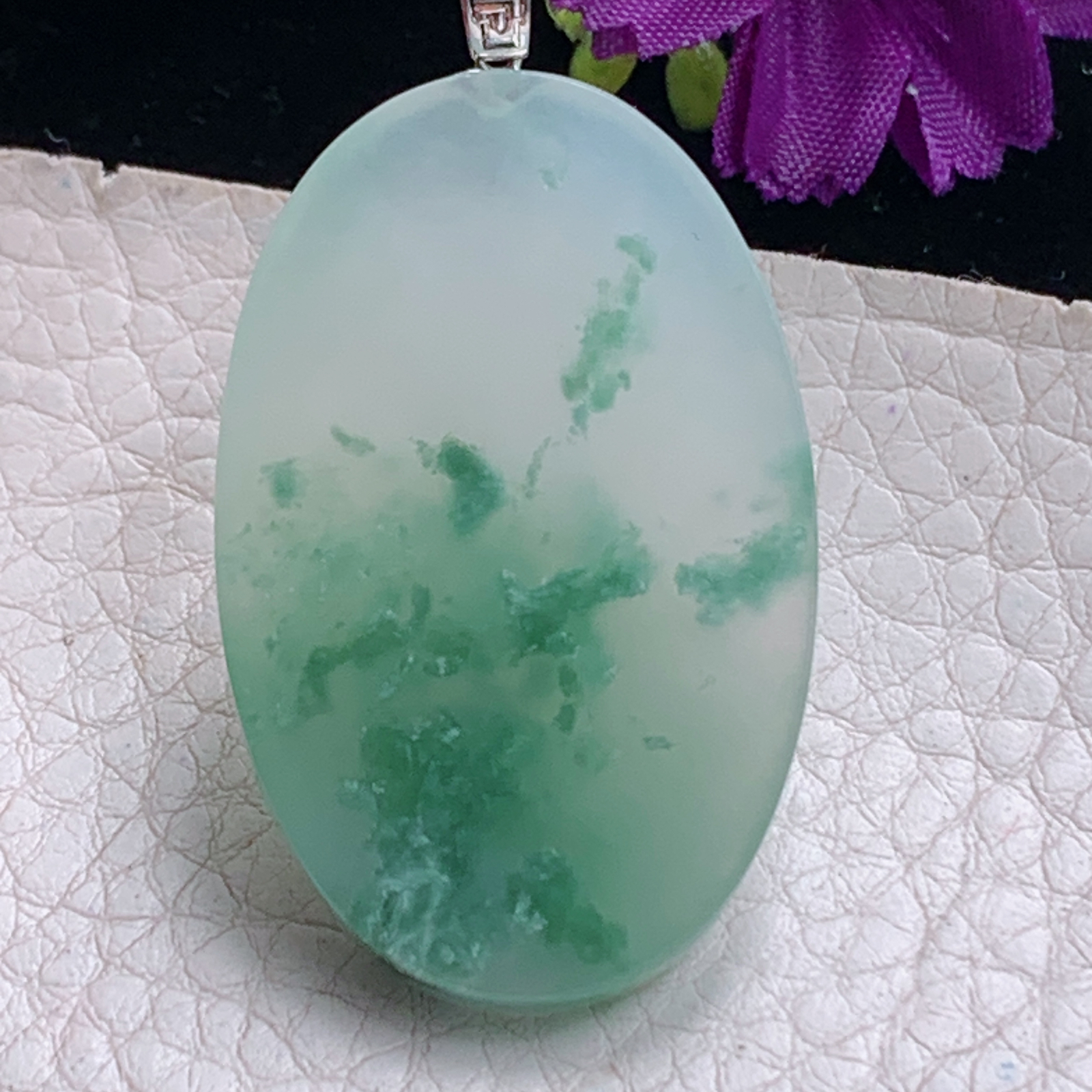 zz3实拍42.3*26.5*4缅甸翡翠冰飘花平安无事牌吊坠椭圆精美玉坠18k金扣