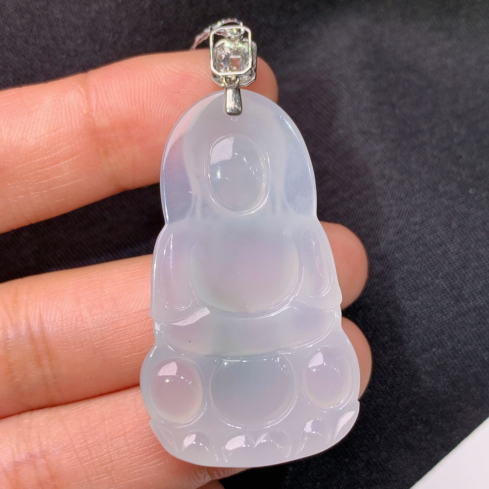 冰飘花观音吊坠，18k金扣头，冰冰润润，玉质细腻，种水足，Sf裸石尺寸42.6*24.7*5.8