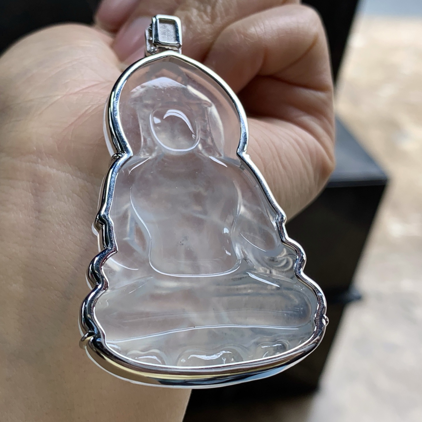 金钻镶嵌冰种观音^_^透亮 尺寸59.8