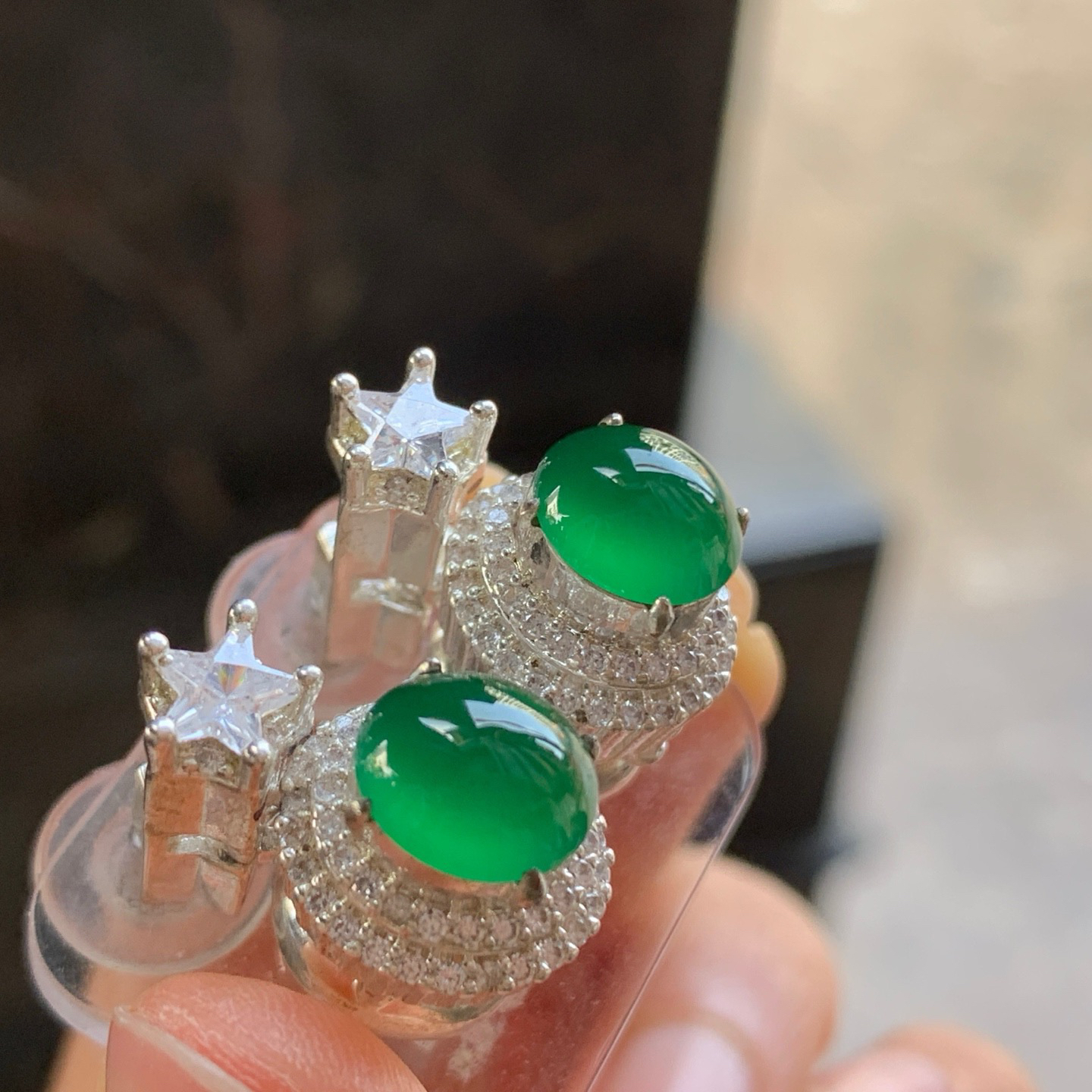 冰绿戒面^_^鲜艳