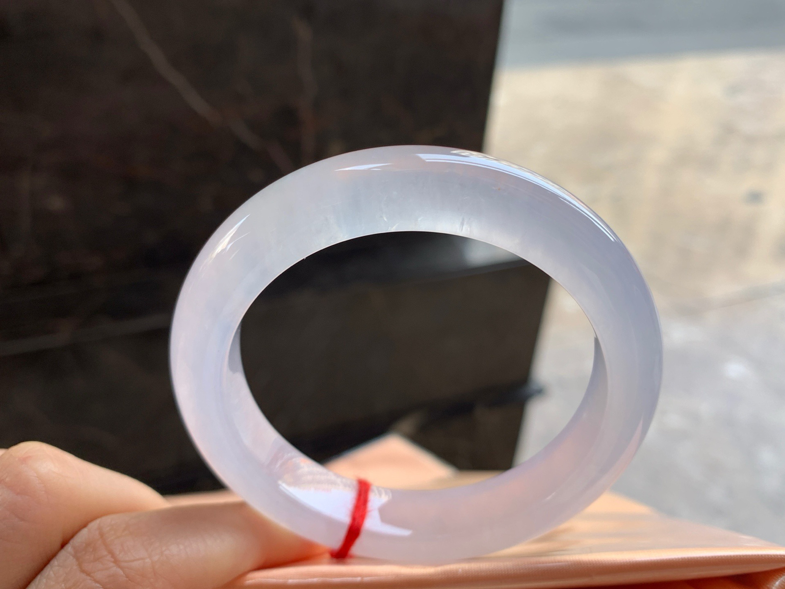 56-12.2-9.7

高冰手镯^_^透亮