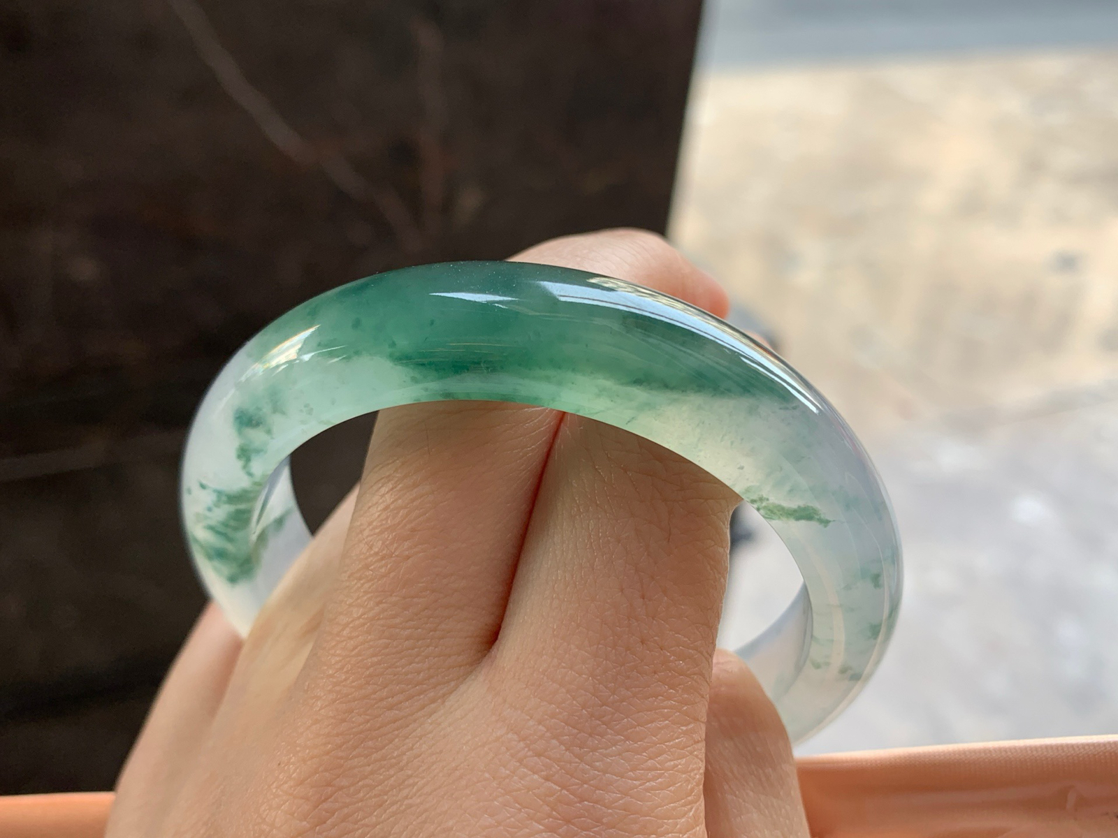 55-13.1-8.4

冰种飘花手镯^_^飘花灵韵