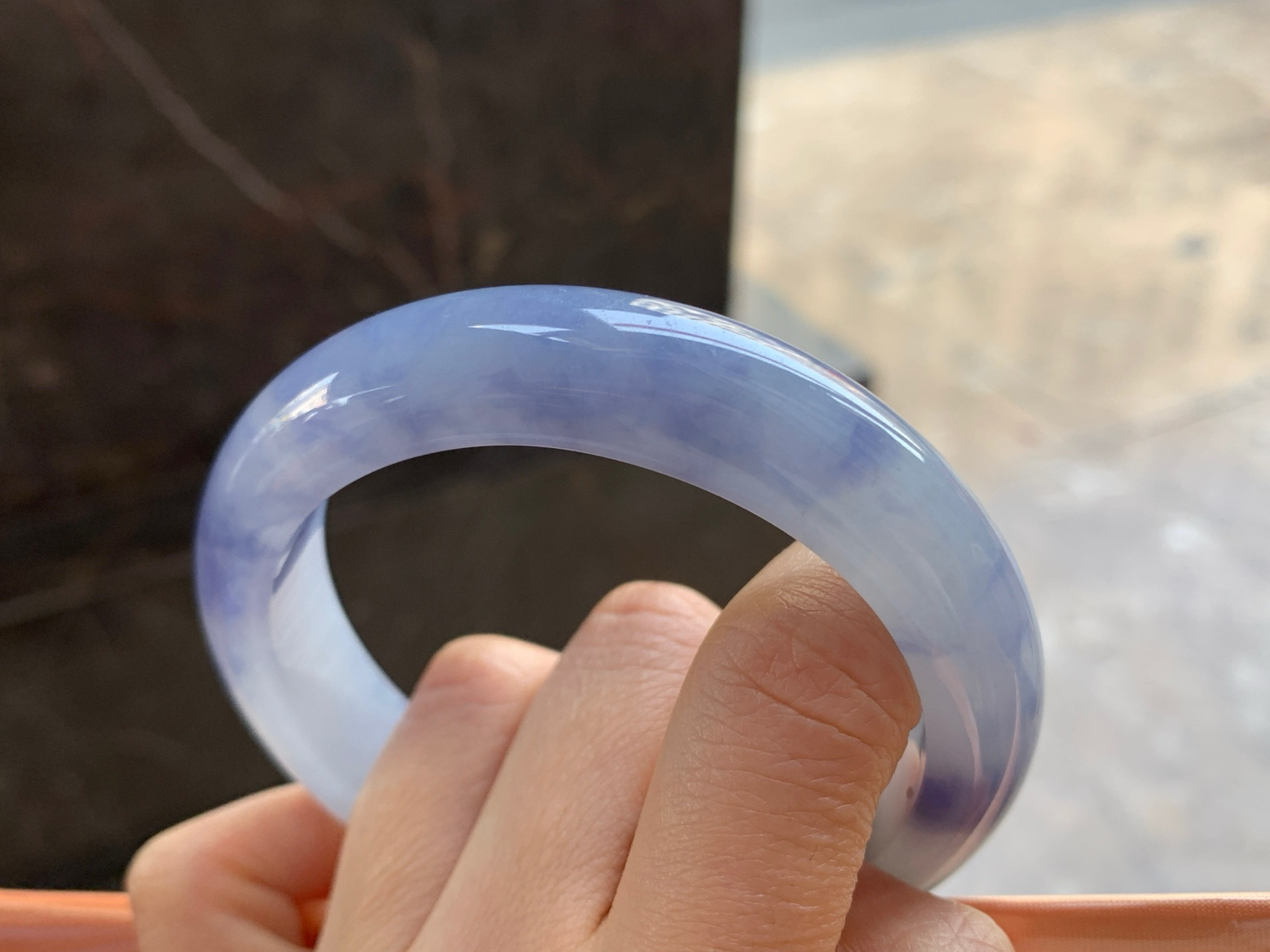 58.5-14-8.9

紫罗兰手镯^_^鲜艳 玉质温润