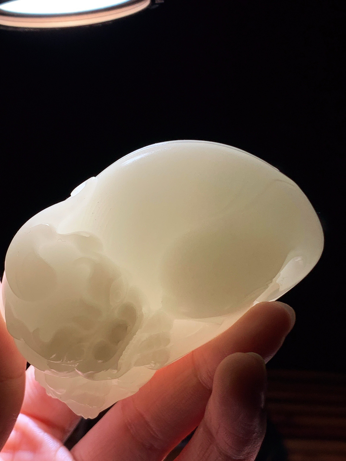 收藏级！新疆和田玉羊脂白玉招财进宝貔貅把件 尺寸76/43/38重219.6克。玉质细腻油润。手推出油。佩戴高端典雅。lt260321